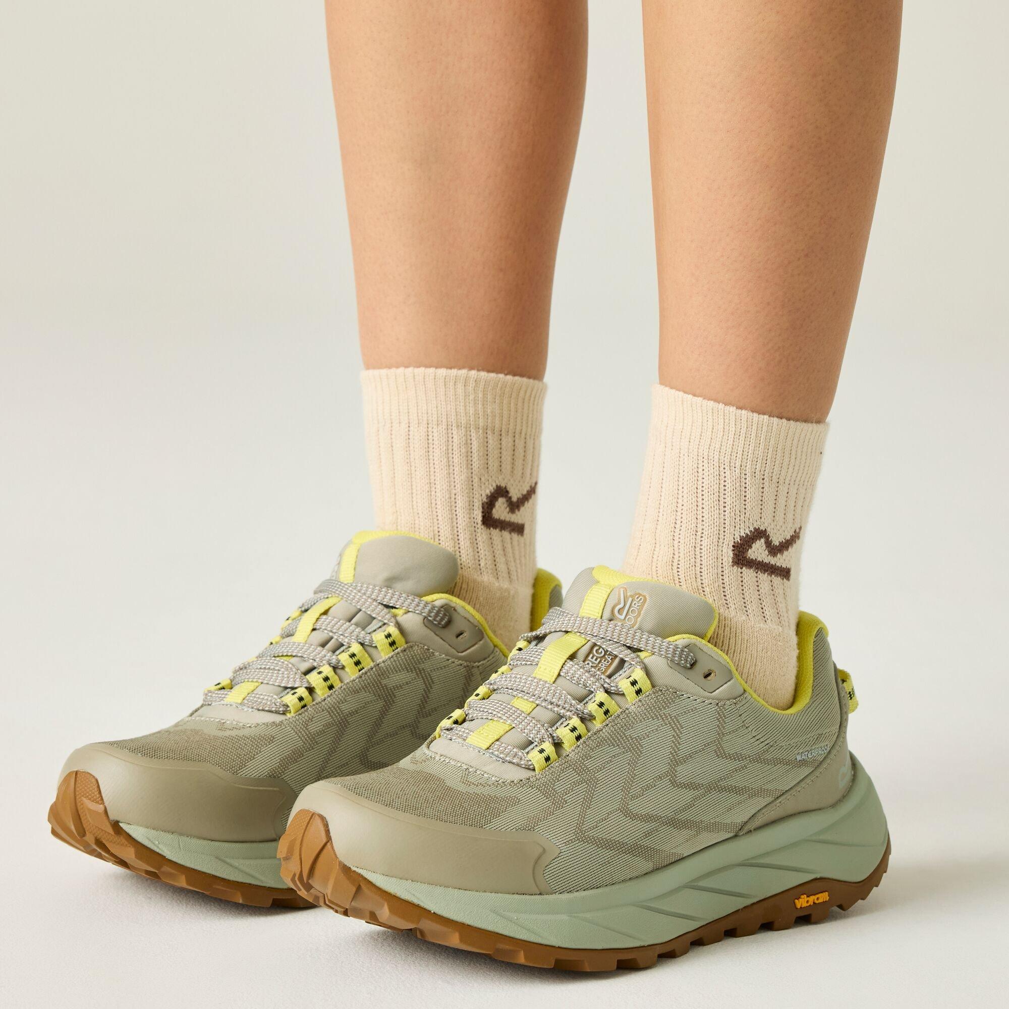 Parchment/Canar - Regatta - Womens Cruize Waterproof Trainers - 4