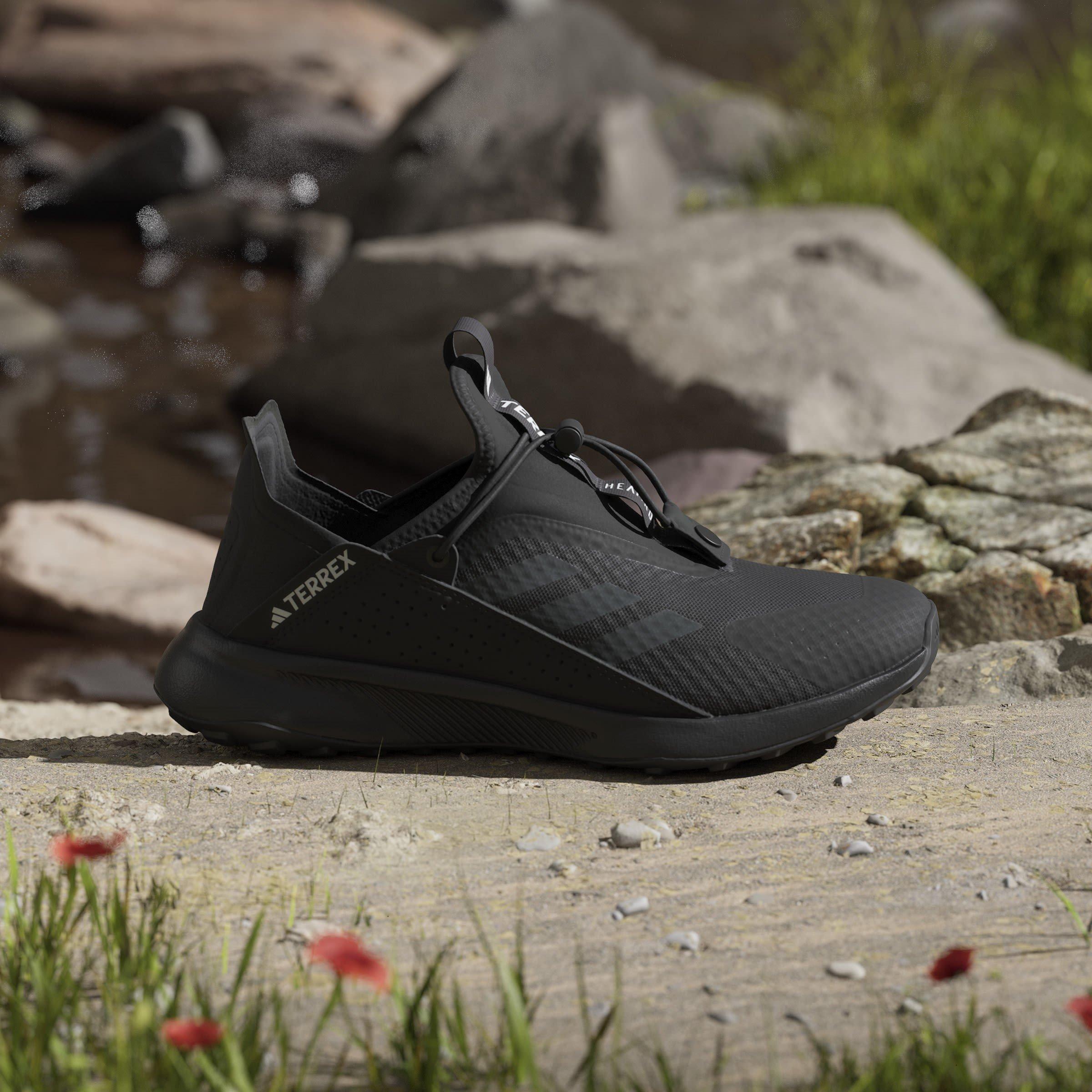 Core Black / Ca - adidas - Terrex Voyager 21 Slip-On HEAT.RDY Travel Shoes Me - 11