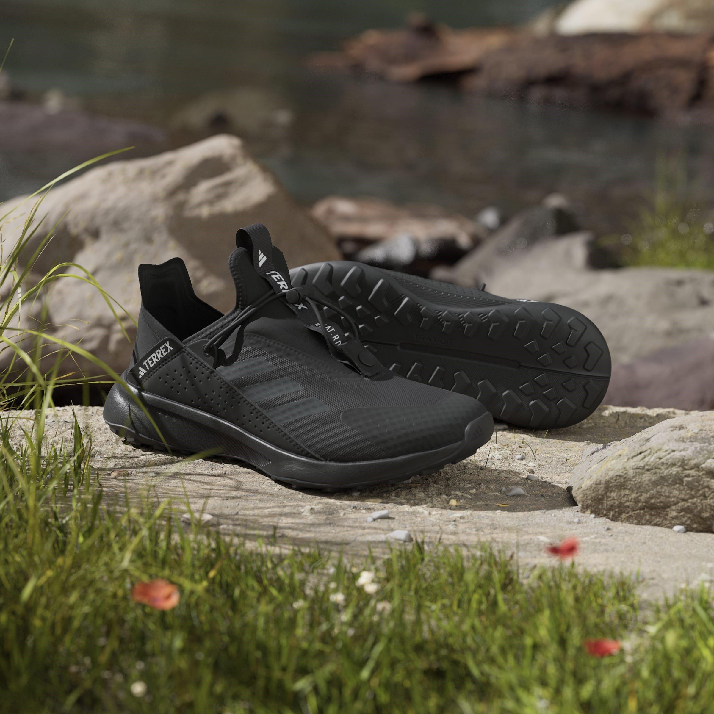 Core Black / Ca - adidas - Terrex Voyager 21 Slip-On HEAT.RDY Travel Shoes Me - 16