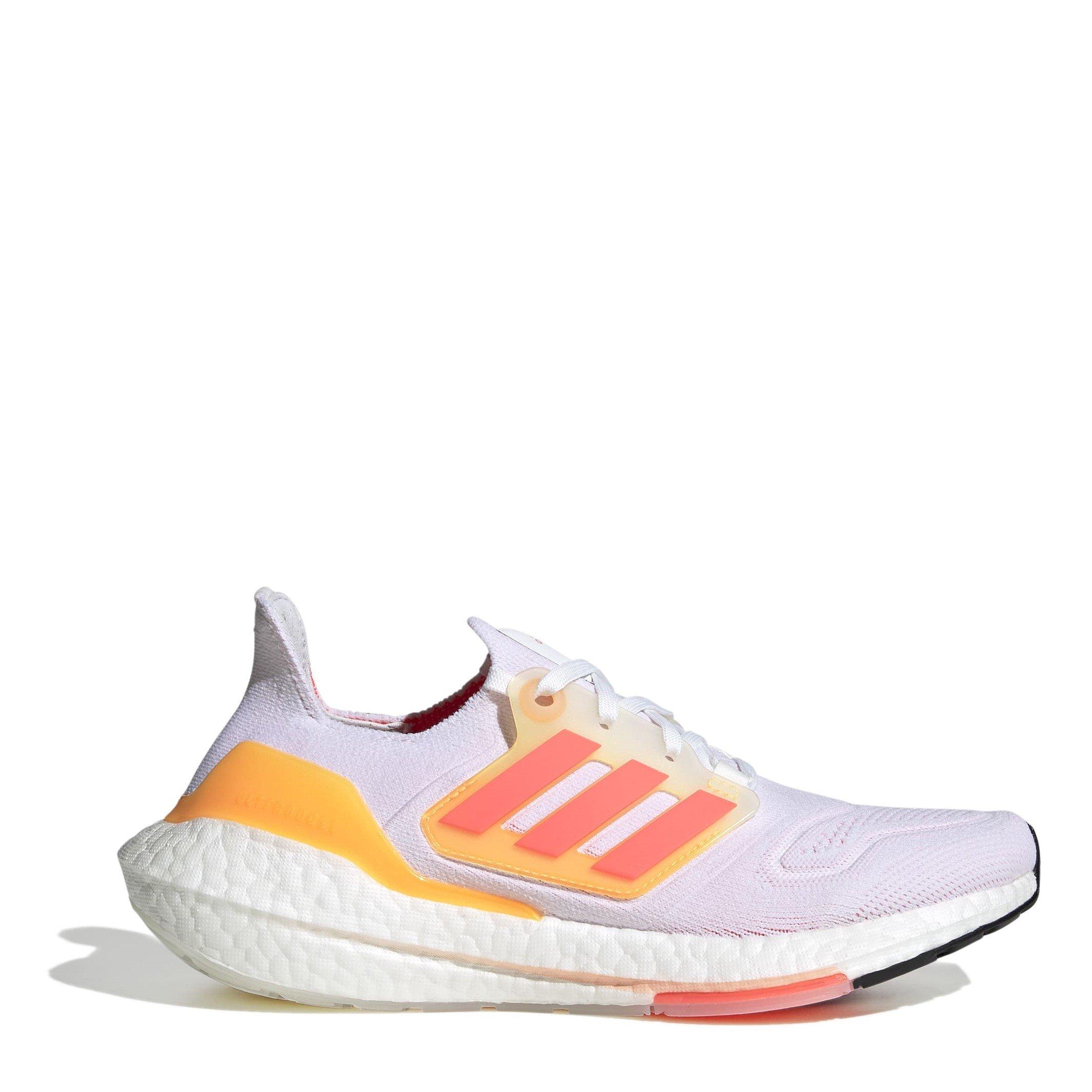 Weiß - adidas - Ultraboost 22 Running Shoes - 1