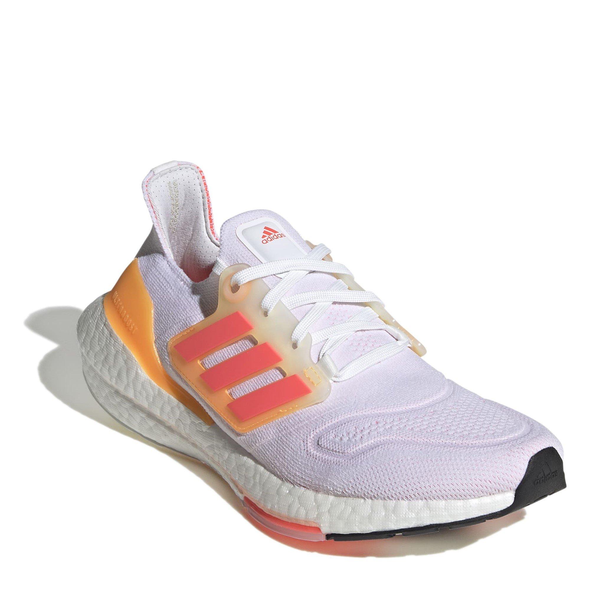 Weiß - adidas - Ultraboost 22 Running Shoes - 3