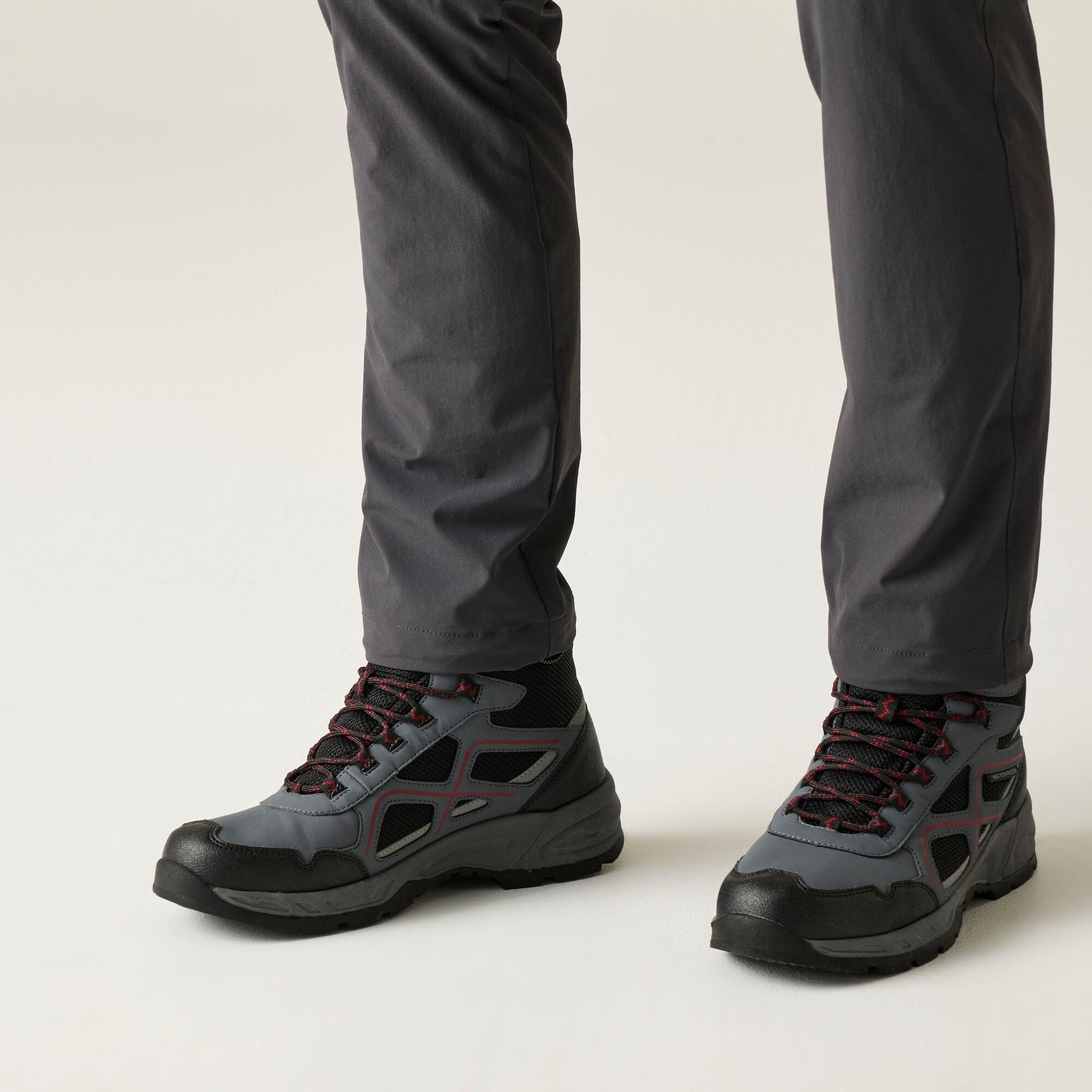 Regatta Men's Mid Grey Vendeavour Waterproof Walking Boots In | : Size 7 - Image 6