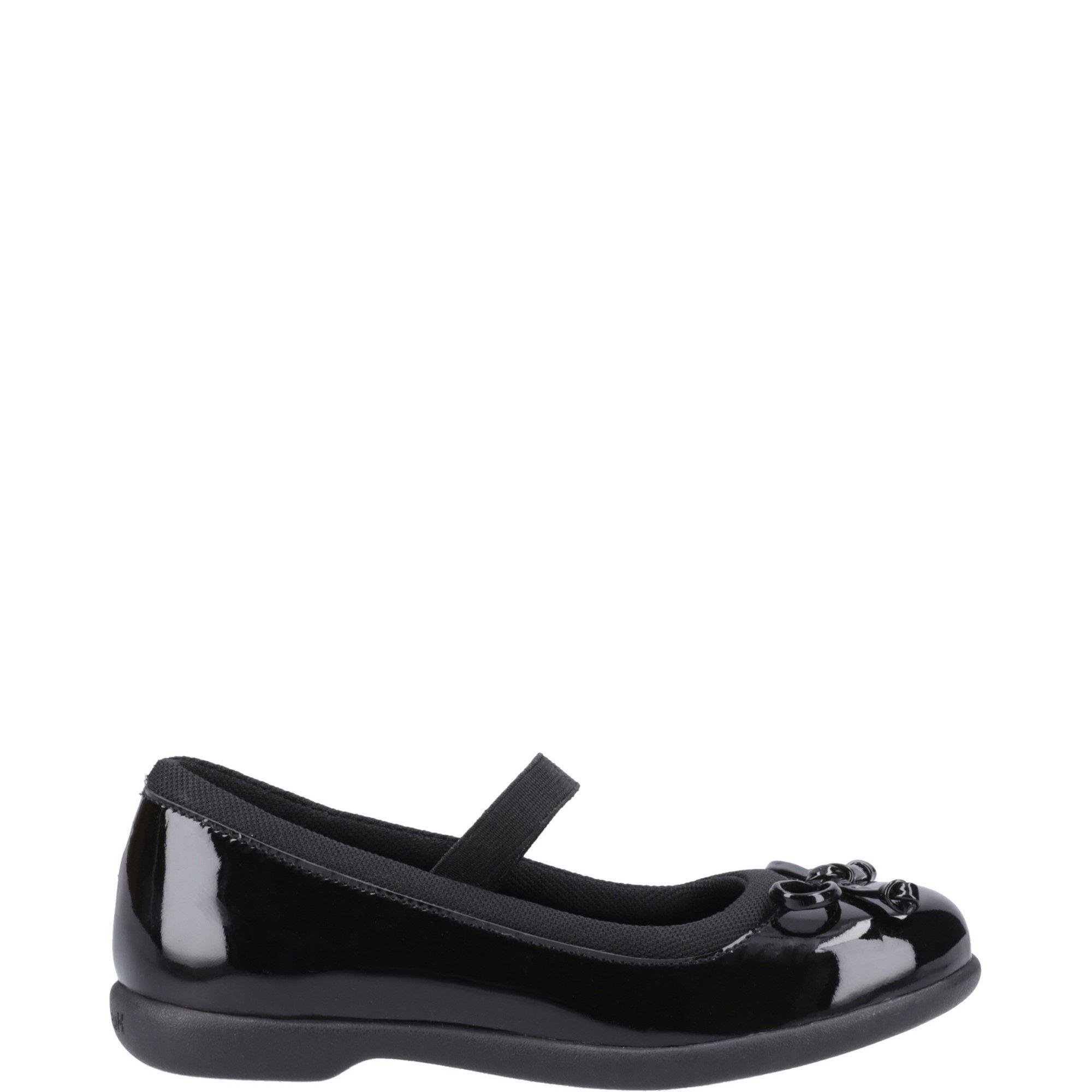 Black - Hush Puppies - Betty Patent Junior Shoe - 1