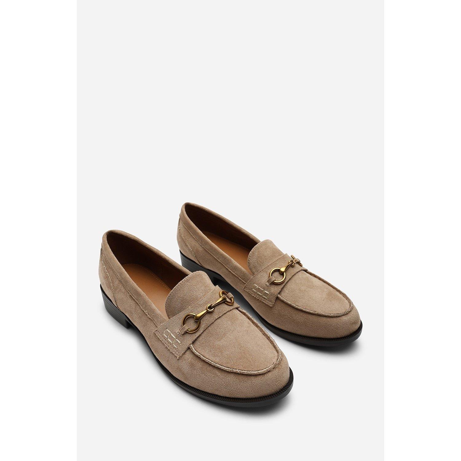 Camel - Wheres That From - Maelynn Round Toe Single Metal Bar Loafers - 5