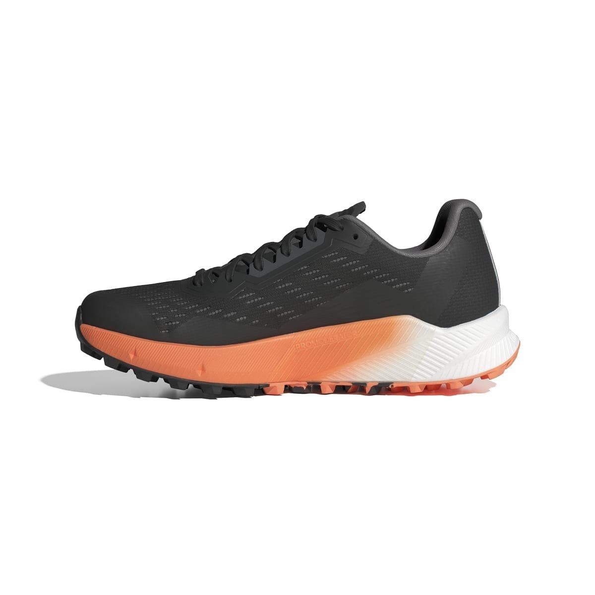 Schwarz Grau - adidas - Terrex Agravic Flow 2.0 Trail Running Shoes - 5
