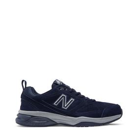 New Balance 624v4 Shoes