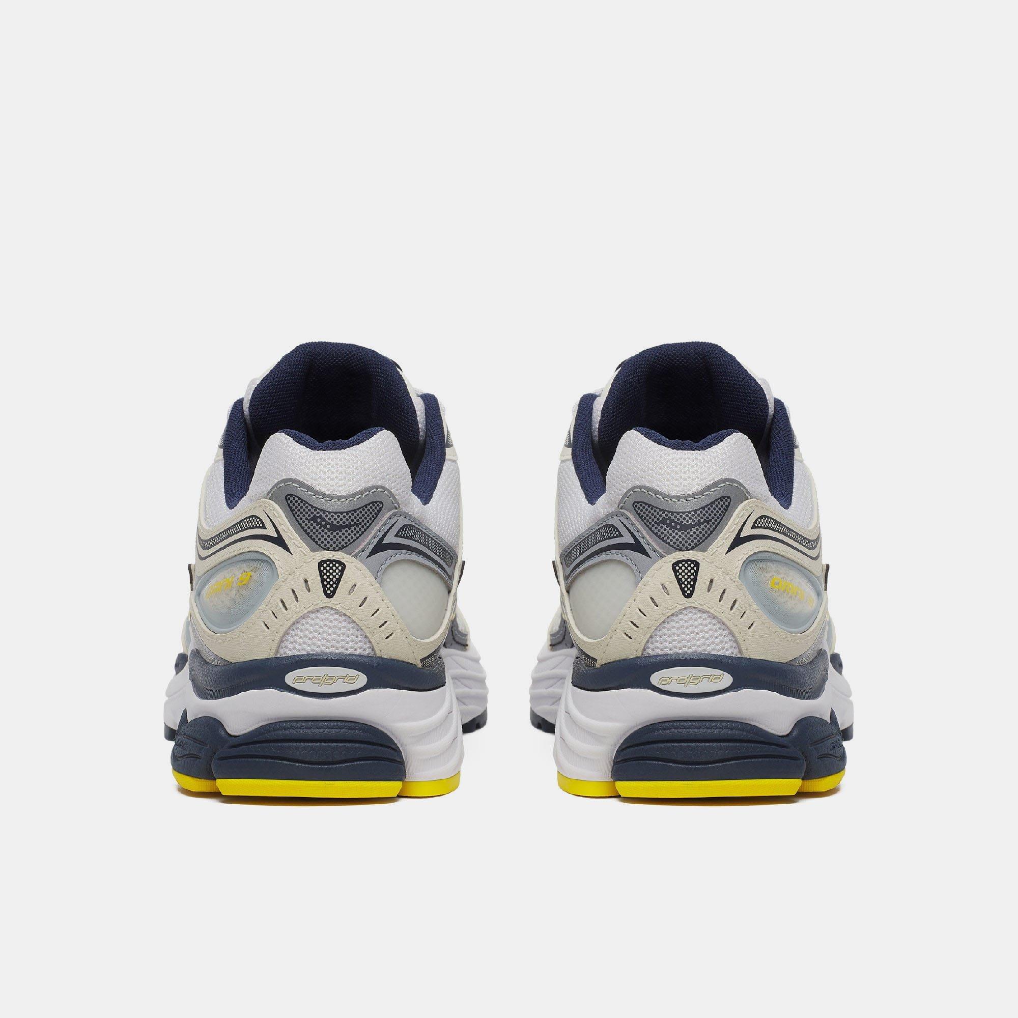 White - Saucony - Progrid Omni 9 Running Shoe - 4