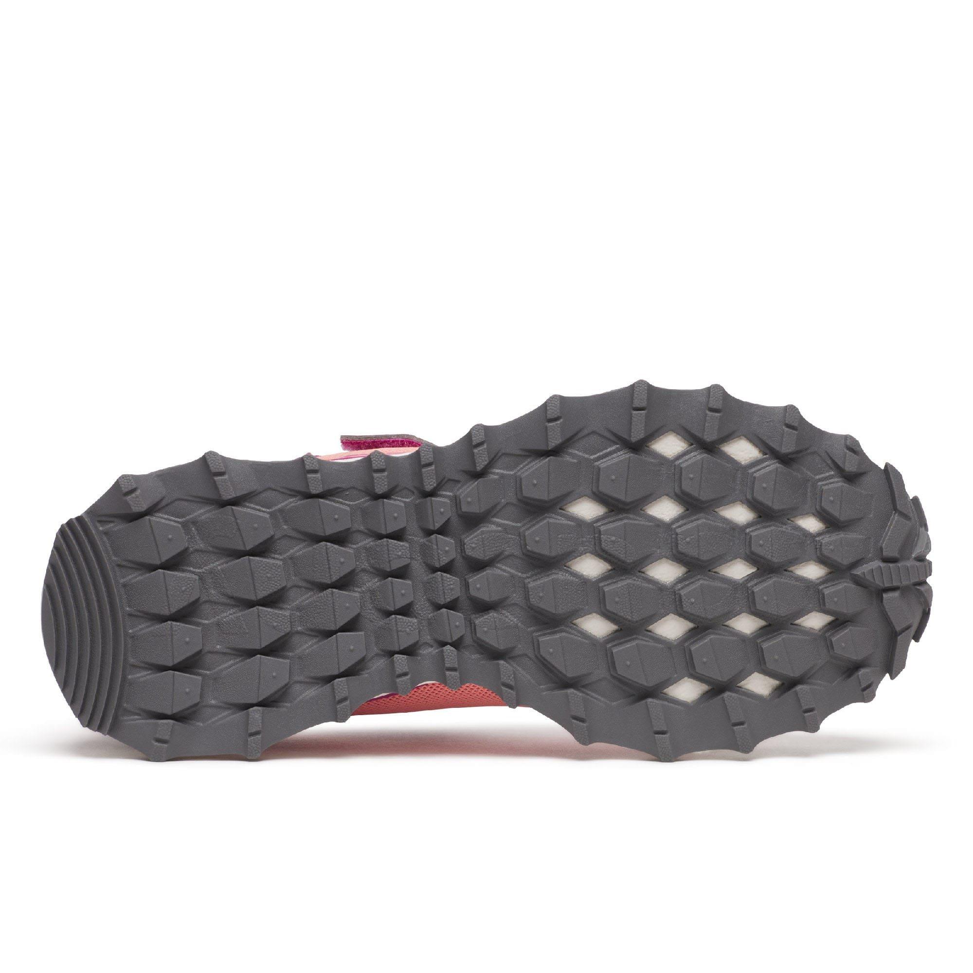 Red - Saucony - Peregrine 15 Running Shoe - 6