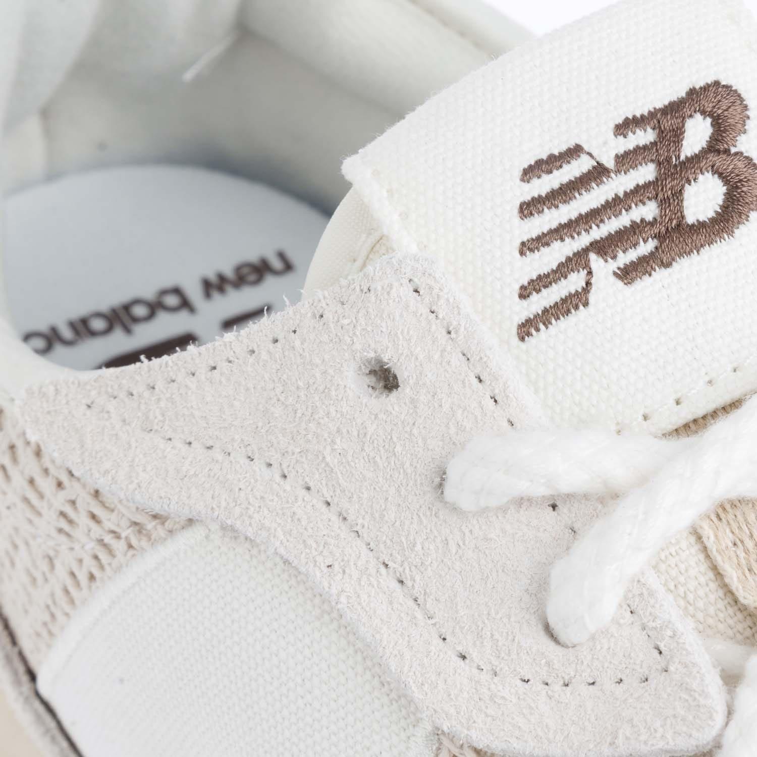 White - New Balance - Men's Low-Top Trainers - 5