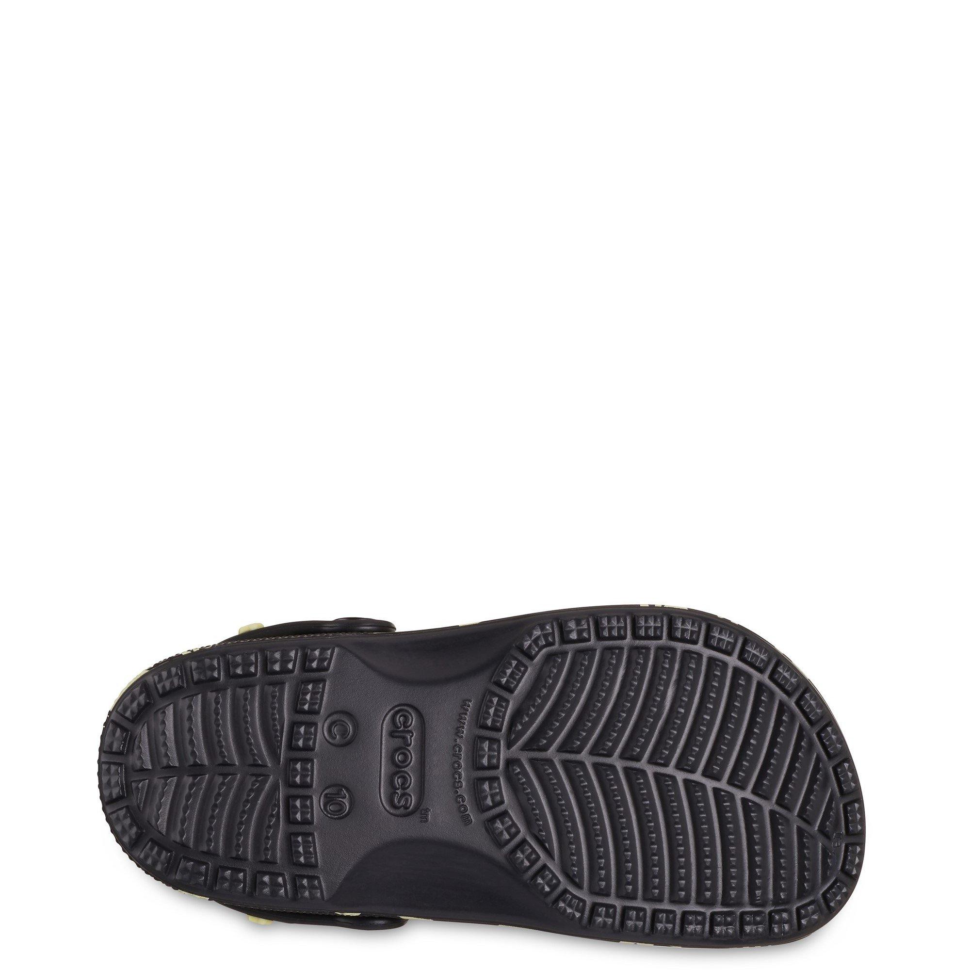 Black - Crocs - Classic Graphic Clog - 5