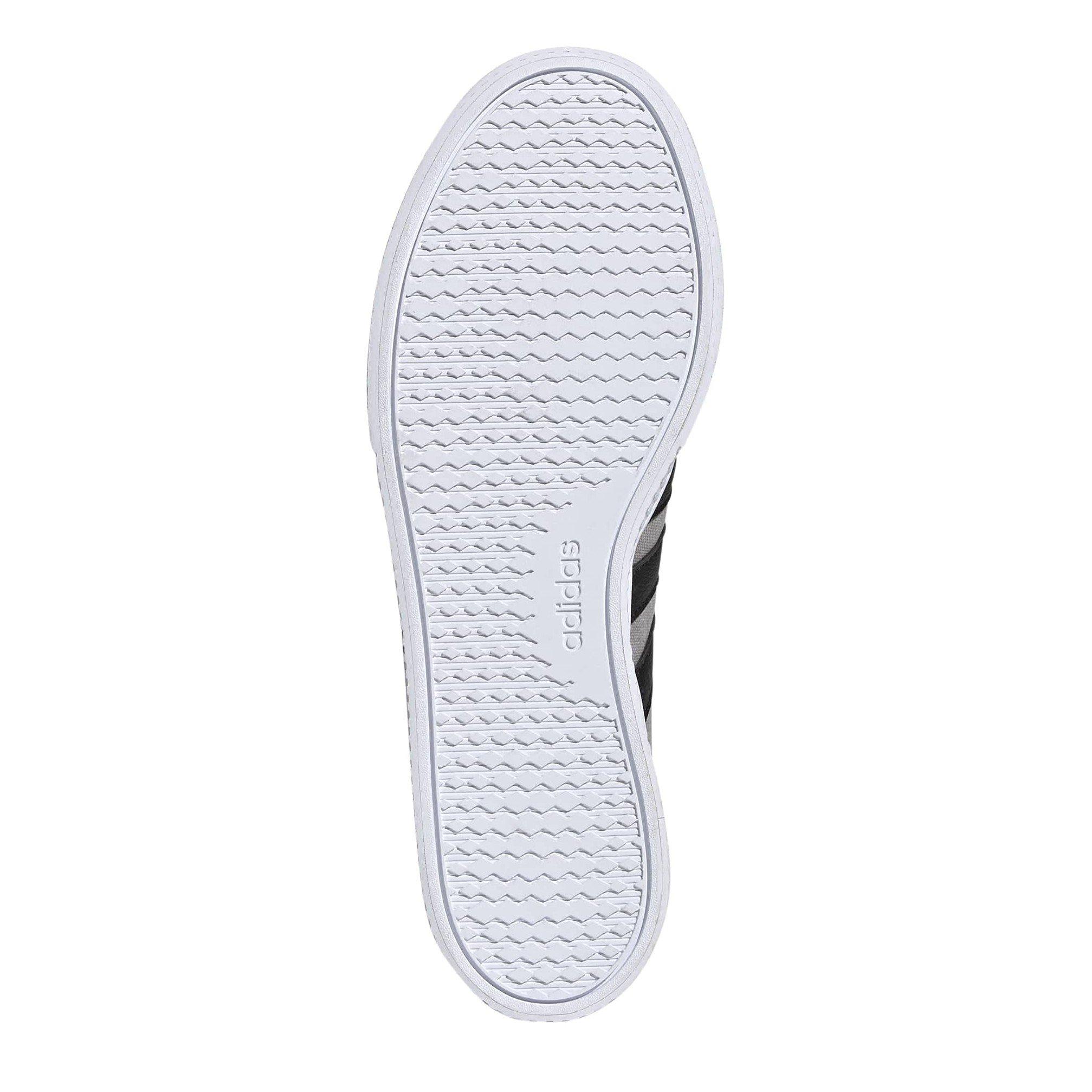 Grau - adidas - Daily 3.0 Shoes - 6