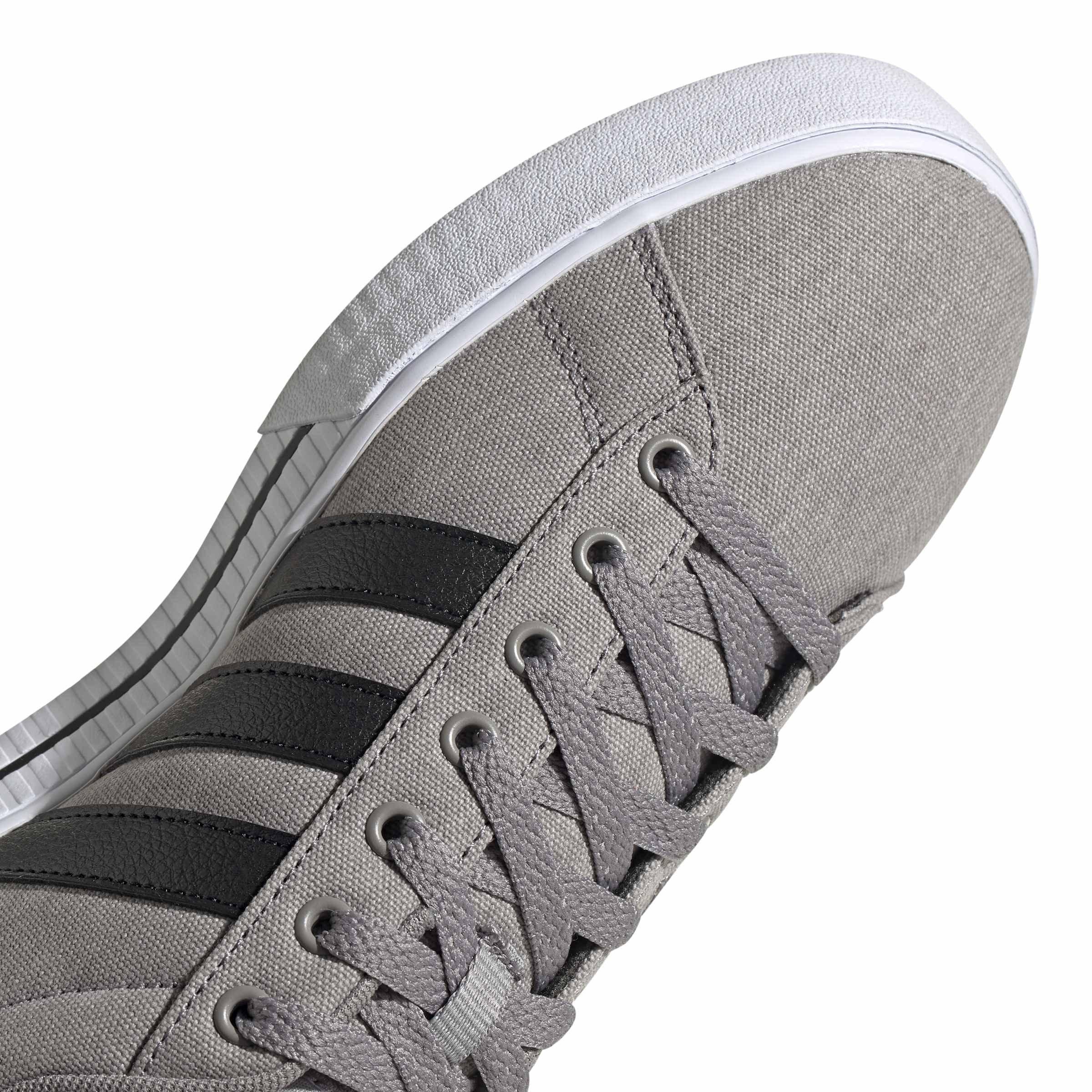 Grau - adidas - Daily 3.0 Shoes - 8