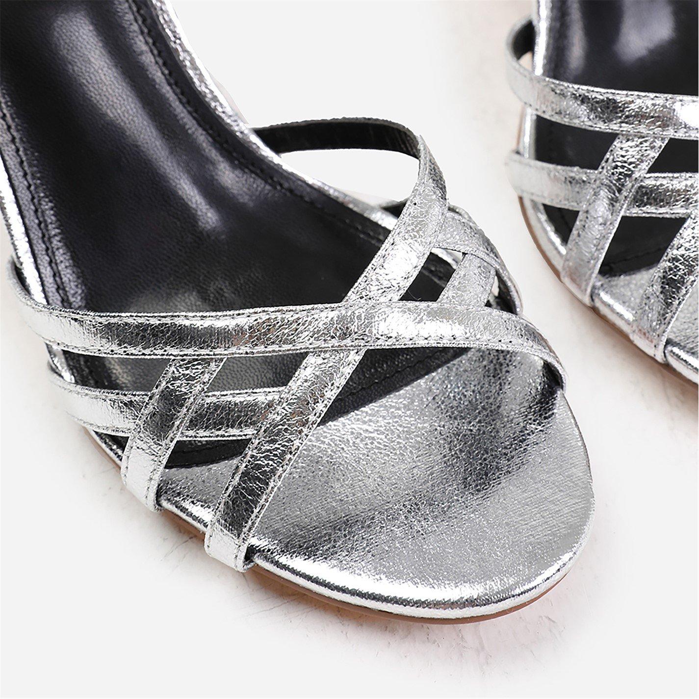 Silvercrinklepu - Wheres That From - Esmer Wide Fit Mid Block Heel With Cross Over Stra - 4