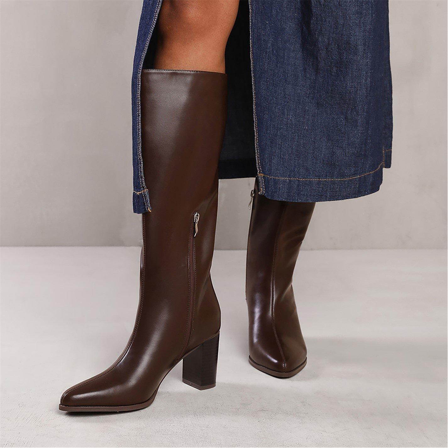 Dark Brown Pu - Wheres That From - Elder Block Heel Knee High Boots With Side Zip In - 2