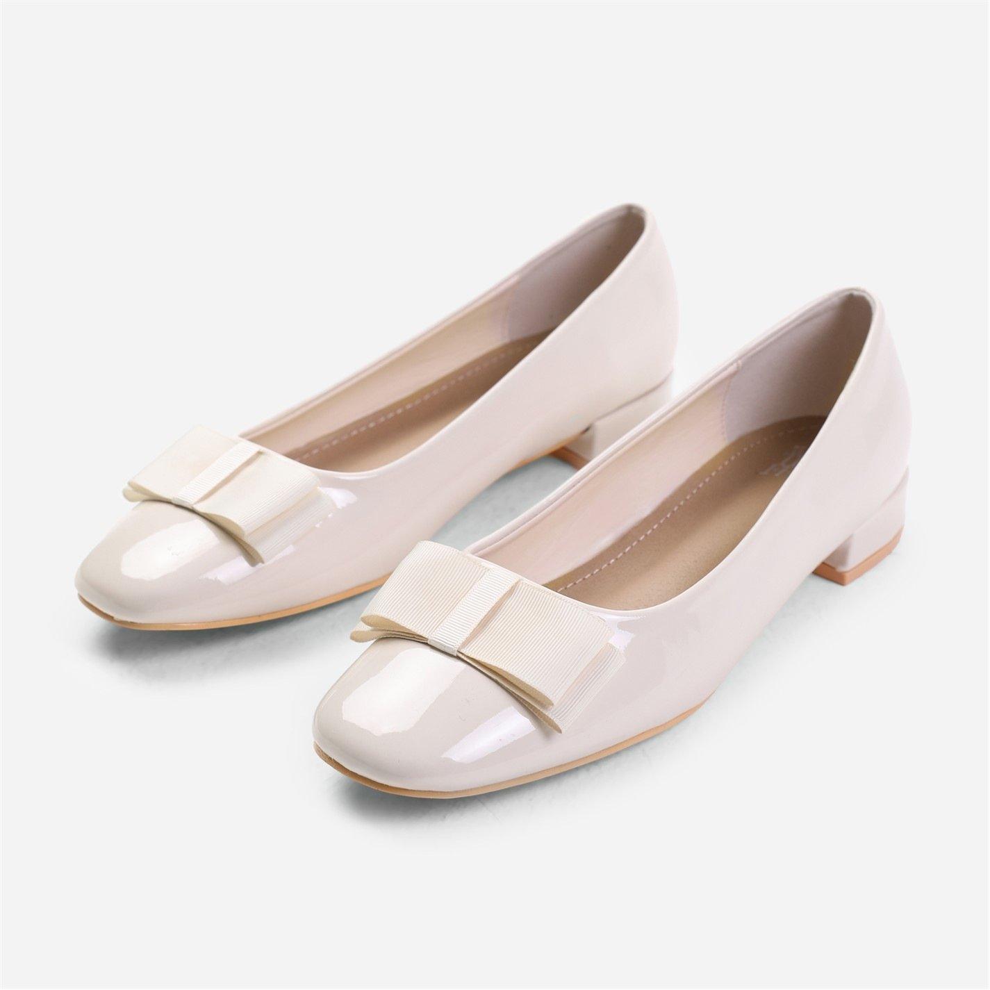 Creampatent - Wheres That From - Canada Pump With Bow Detail In Cream Patent - 4