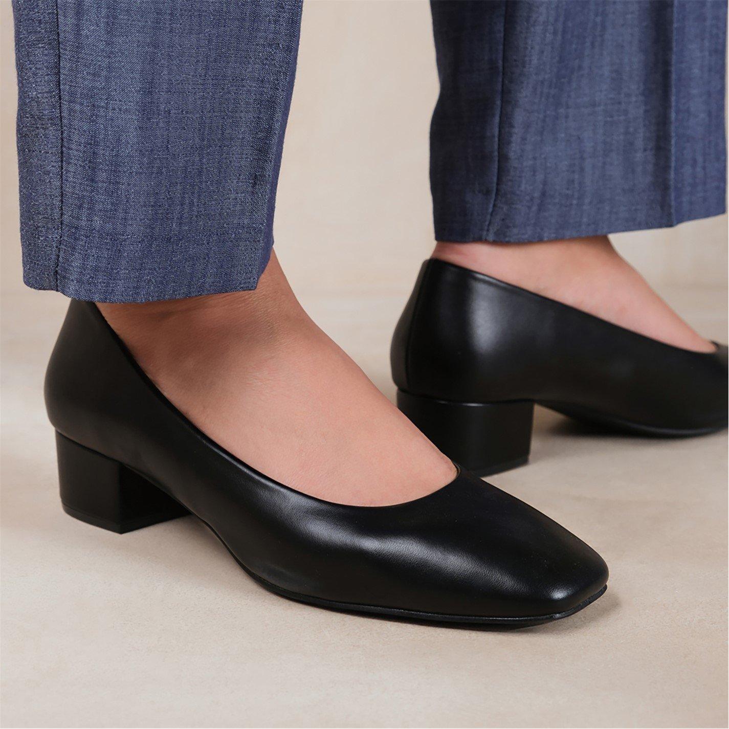 Black Pu - Wheres That From - Seattle Black Pu Wide-Fit Square Toe Heels - 3