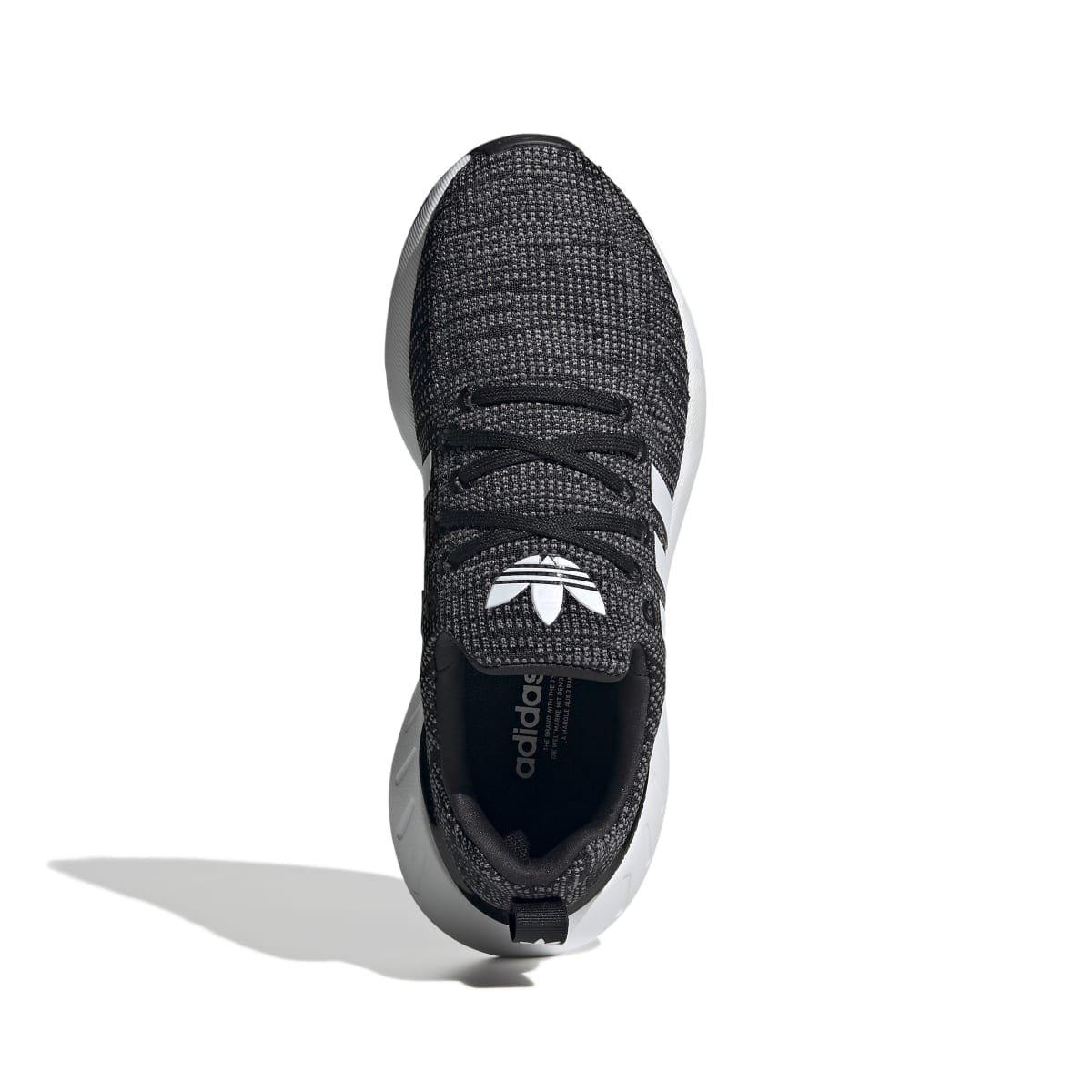Black-White - adidas Originals - Swift Run 22 Trainers - 3