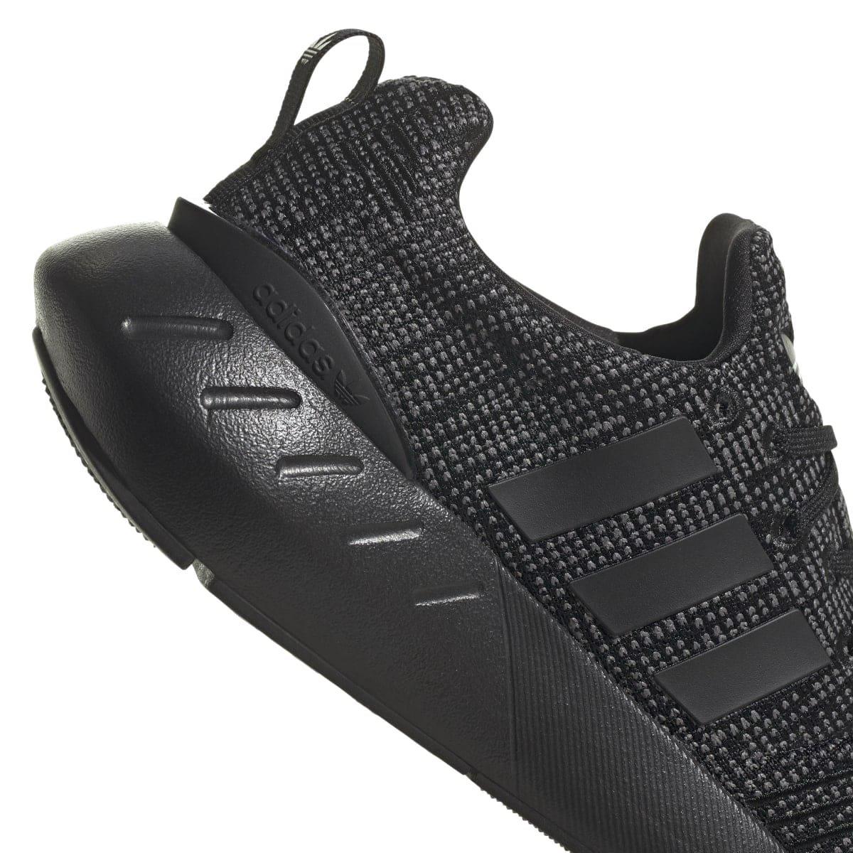 Black Grey - adidas Originals - Swift Run 22 Trainers - 9