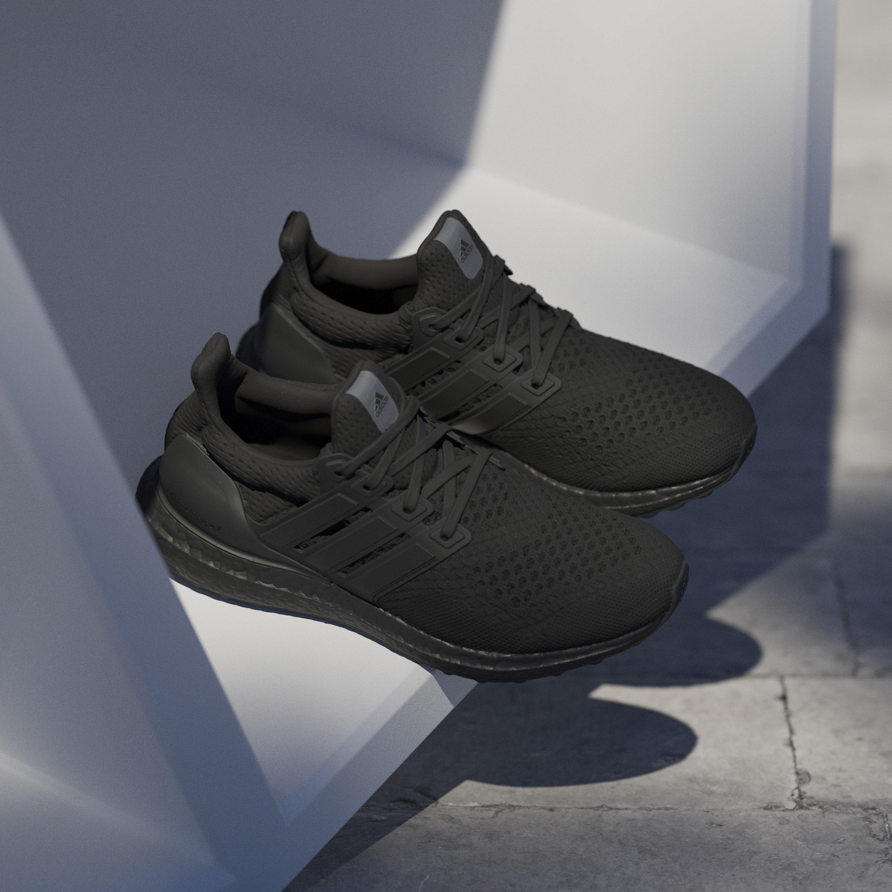 Schwarz - adidas - Ultraboost 1.0 Running Shoes - 12