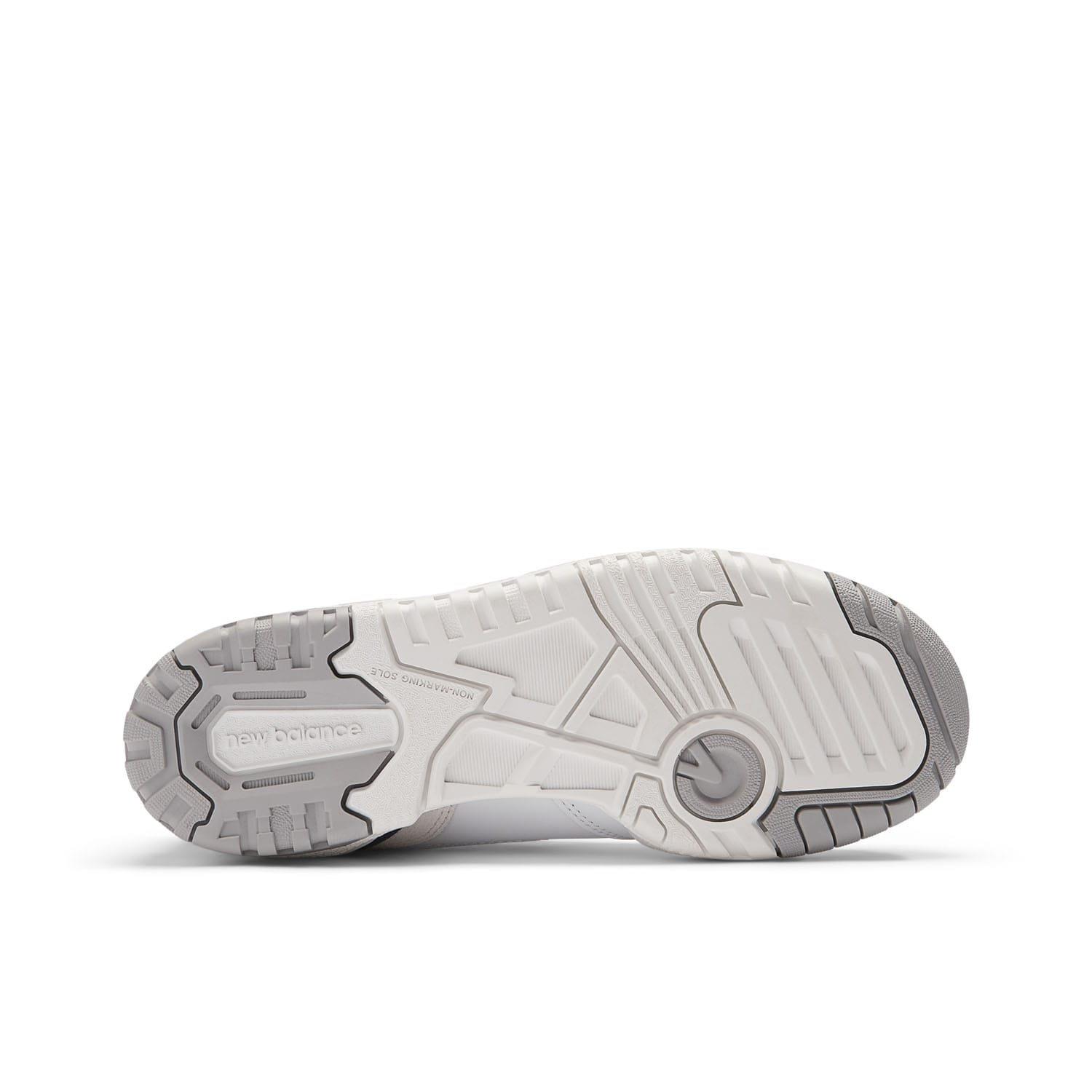 White - New Balance - 550 Bungee Lace with Top Strap Trainers - 6