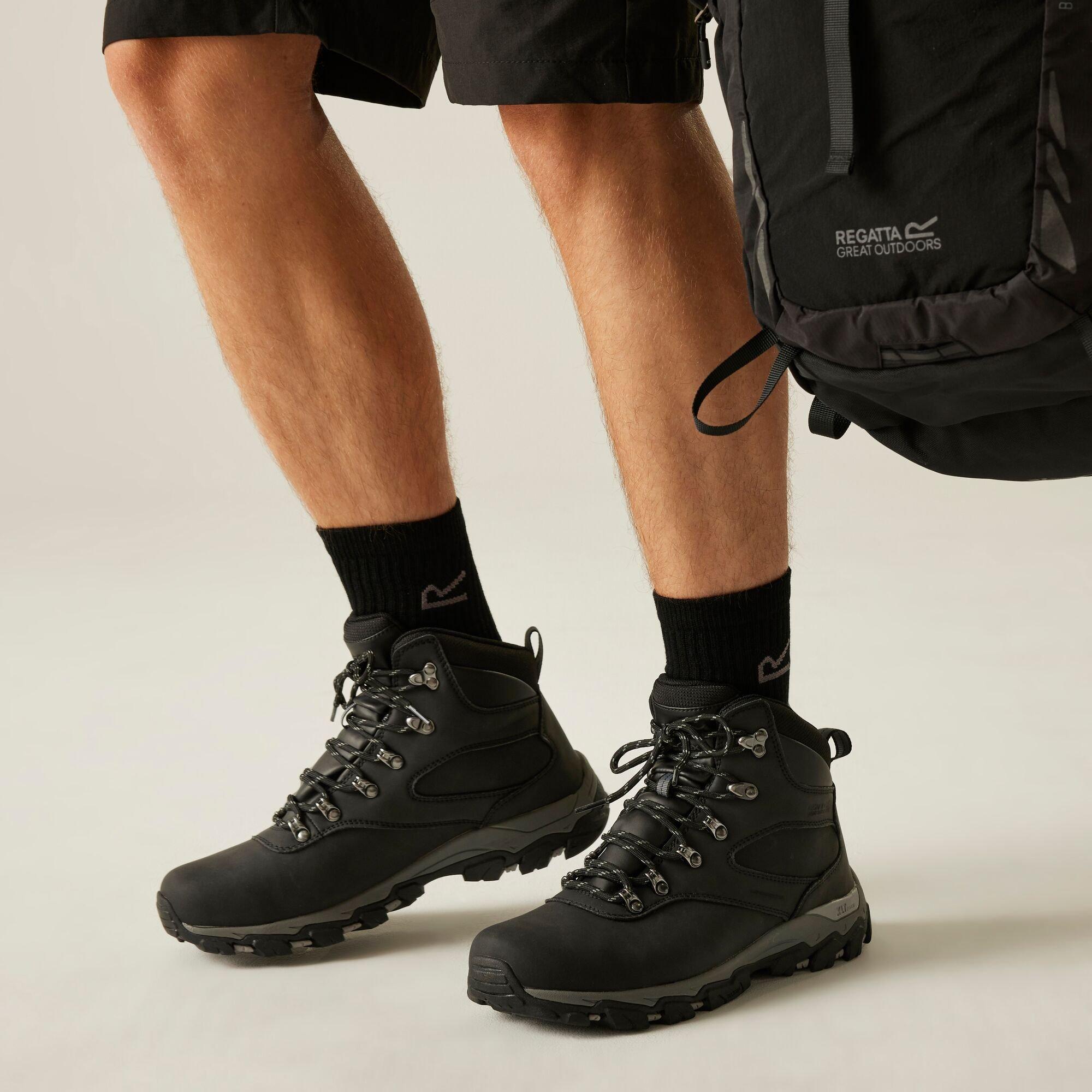 Regatta Men's Holcombe Classic - Black - EU41/UK7