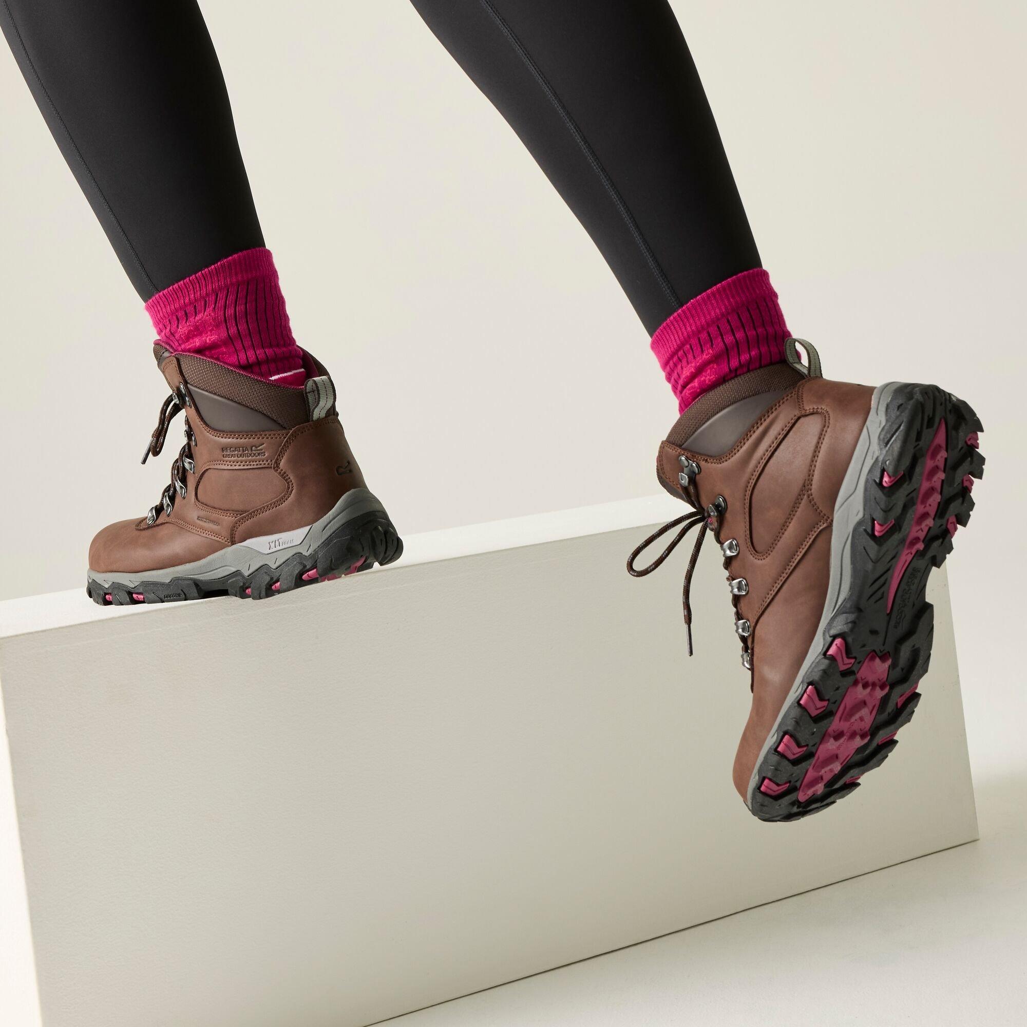 Chestnut - Regatta - Womens Holcombe Class - 2