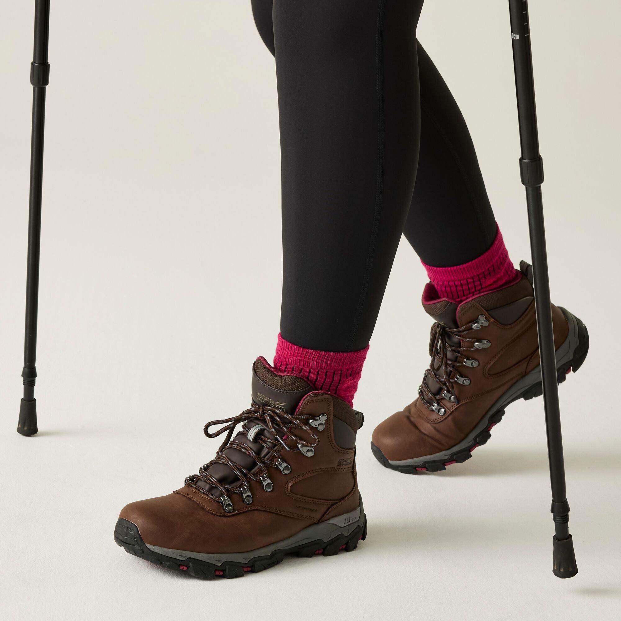 Chestnut - Regatta - Womens Holcombe Class - 3