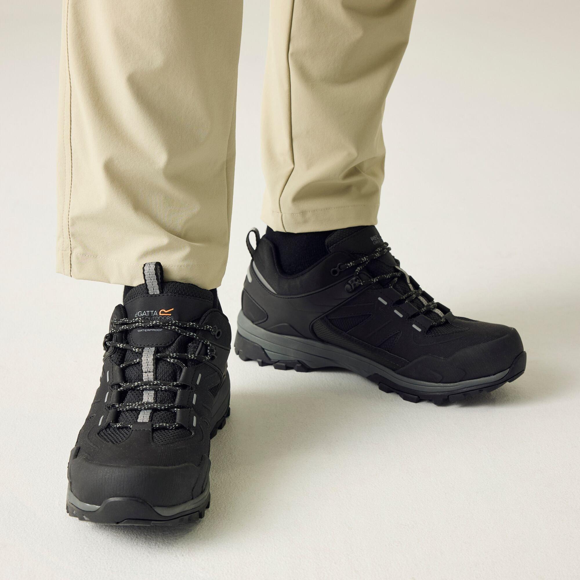 Black - Regatta - Regen Low - 2