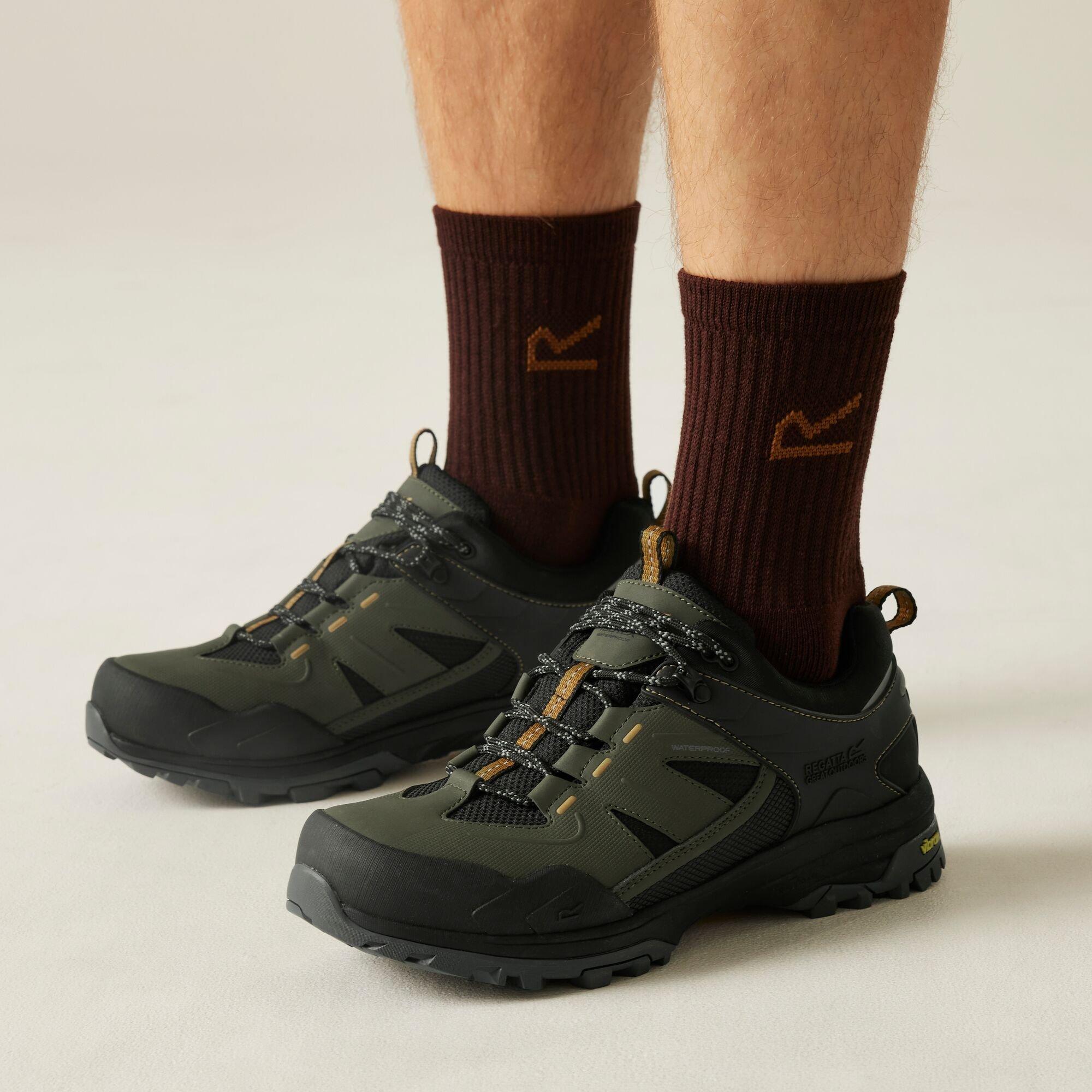 Regatta Men's Regen Low Vibram Walking Boots - Green UK Size 7 - Image 5