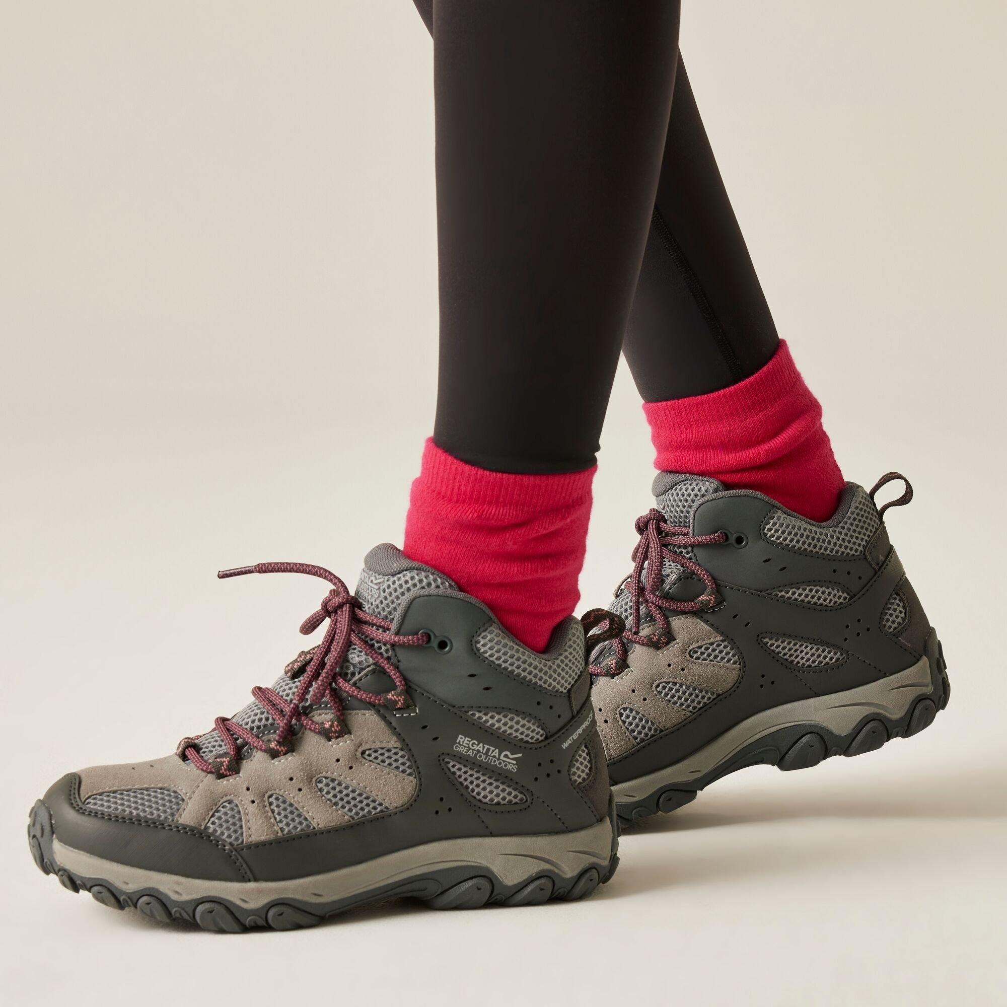 Regatta Women's Edgepoint Iv Mid Walking Boots - Grey - EU39/UK6