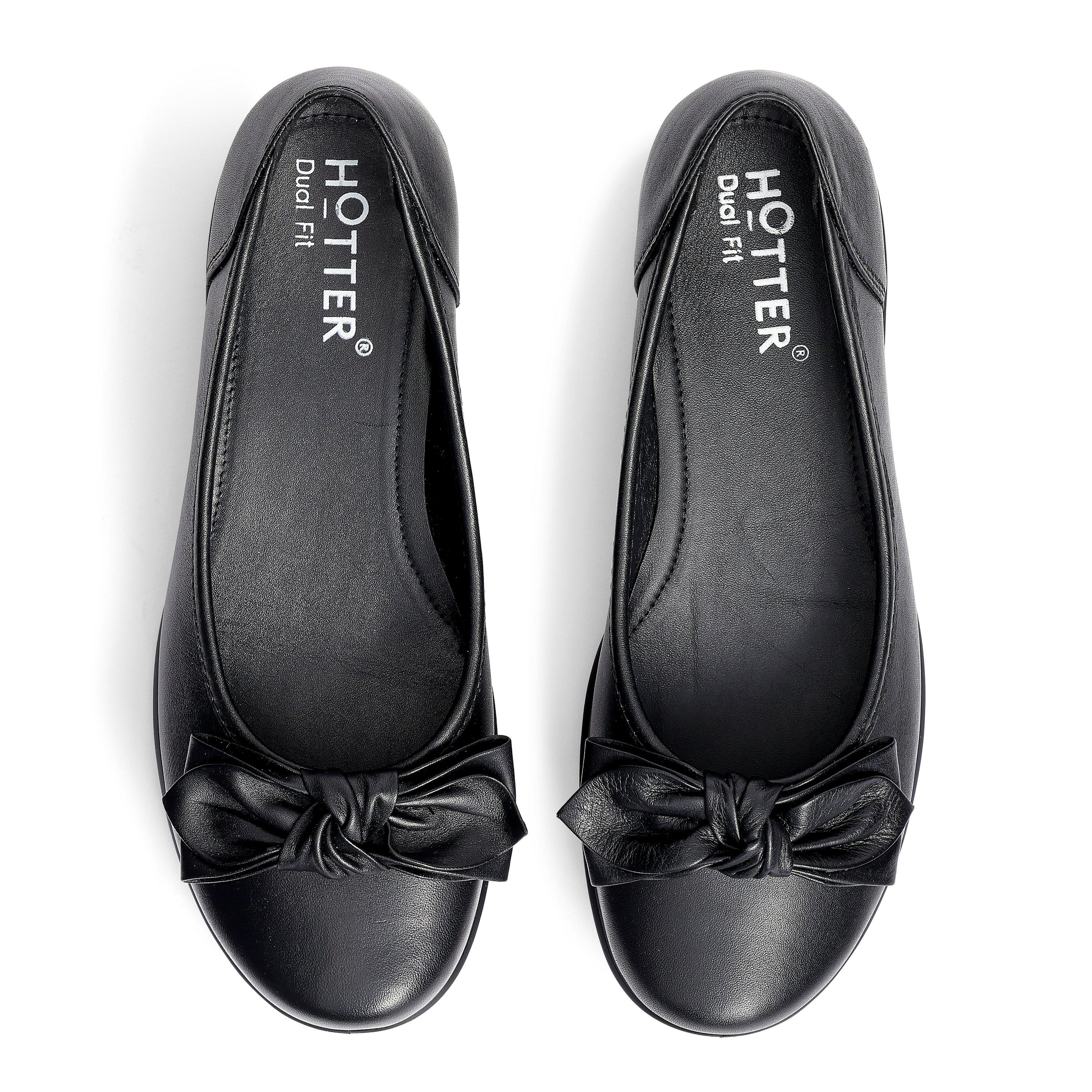 Black - Hotter - Jewel Ballerina Pumps Wide Fit - 3