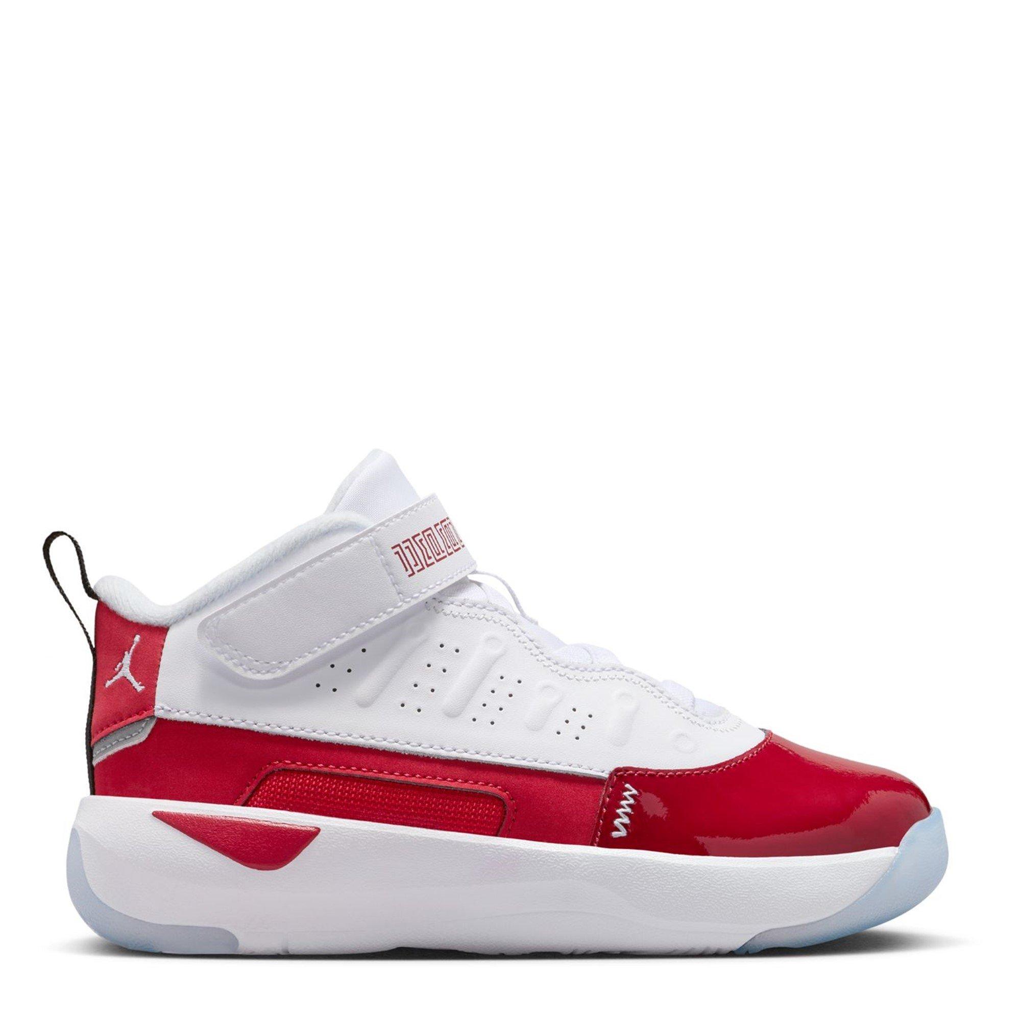 Air Jordan Kids' Max Aura Basketball Trainers