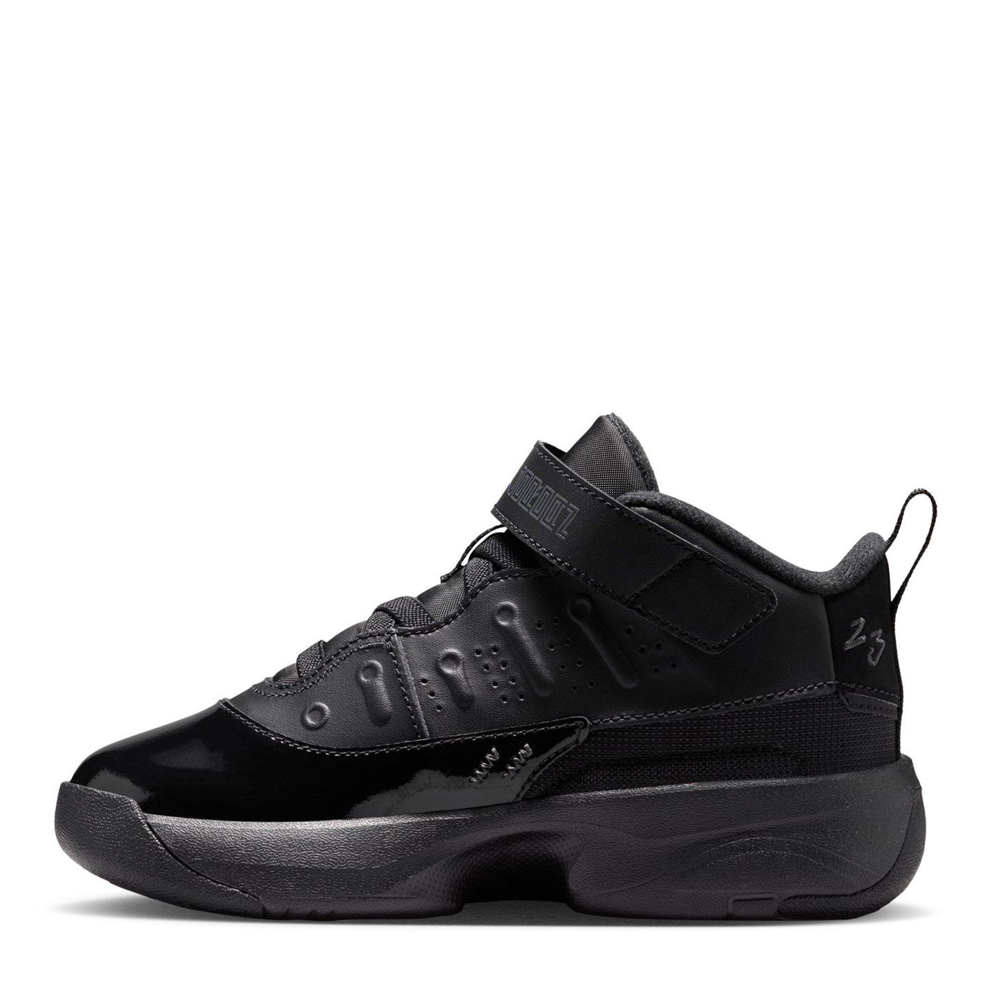 Triple Black - Air Jordan - Max Aura Basketball Trainers - 2