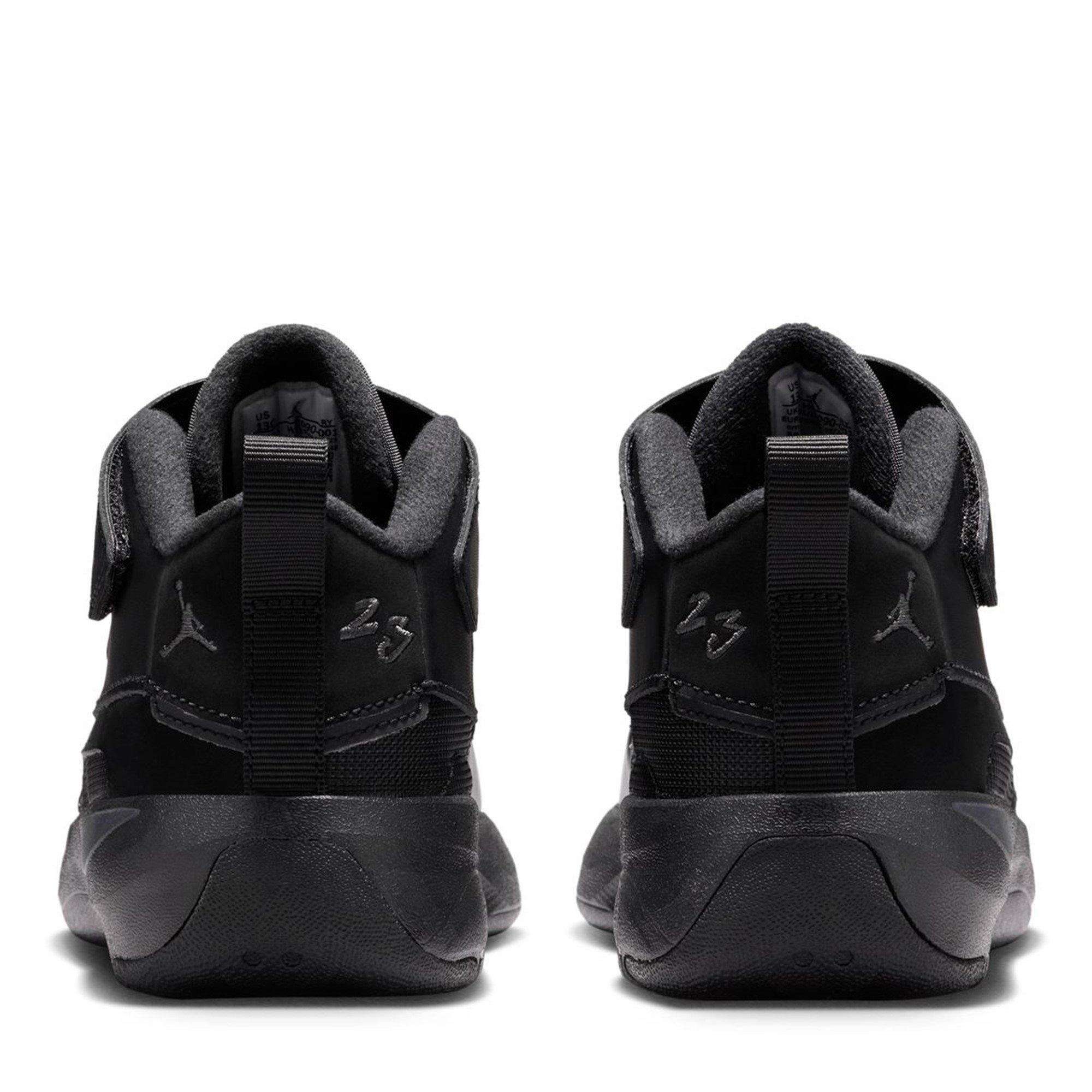 Triple Black - Air Jordan - Max Aura Basketball Trainers - 5