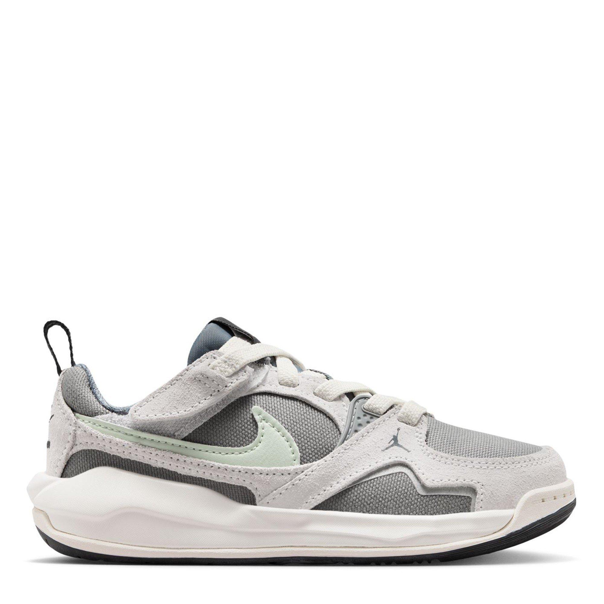 Air Jordan Boys Kids' Basketball Trainers - Cool Grey - C11 (28.5)