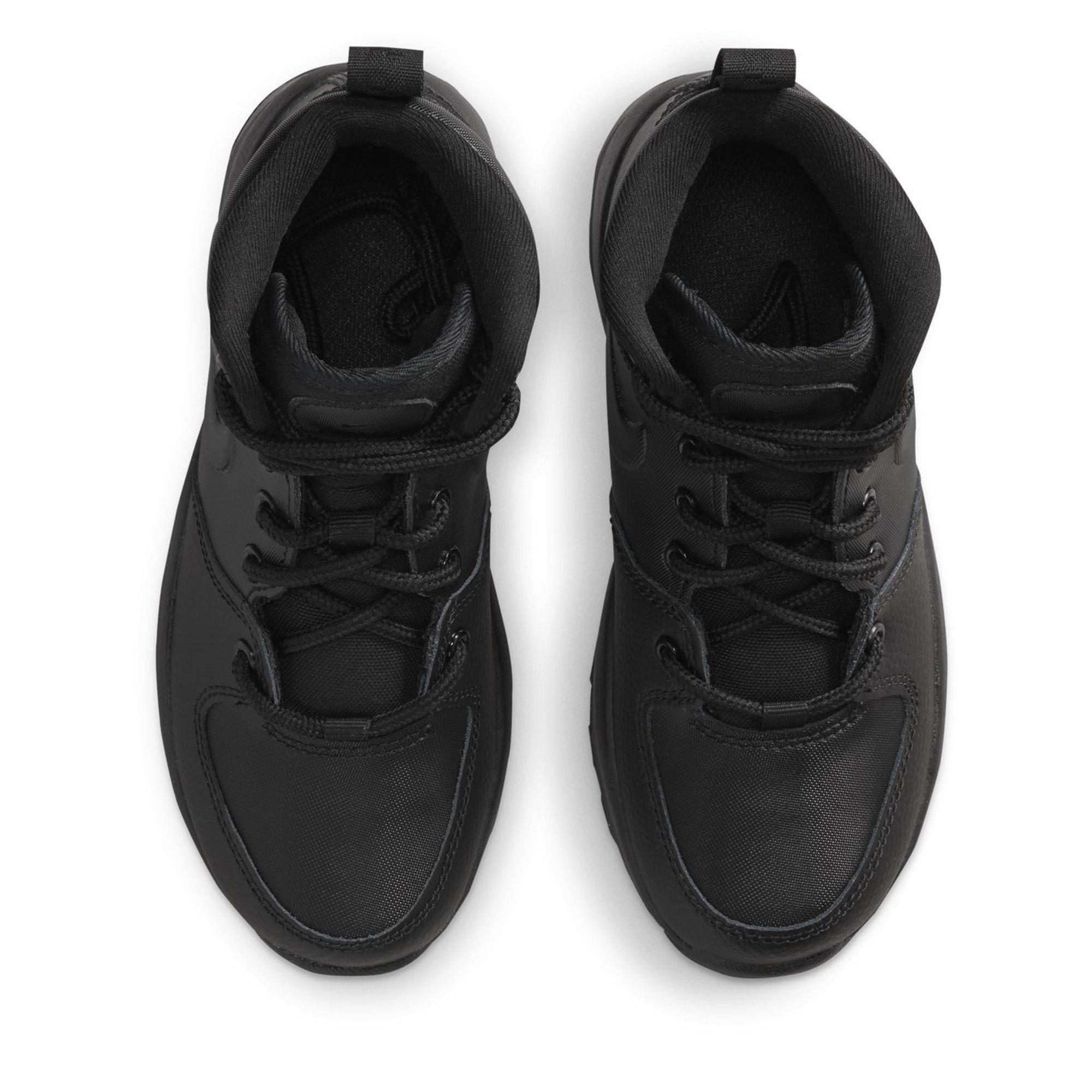 Triple Black - Nike - Manoa Ch54 - 5