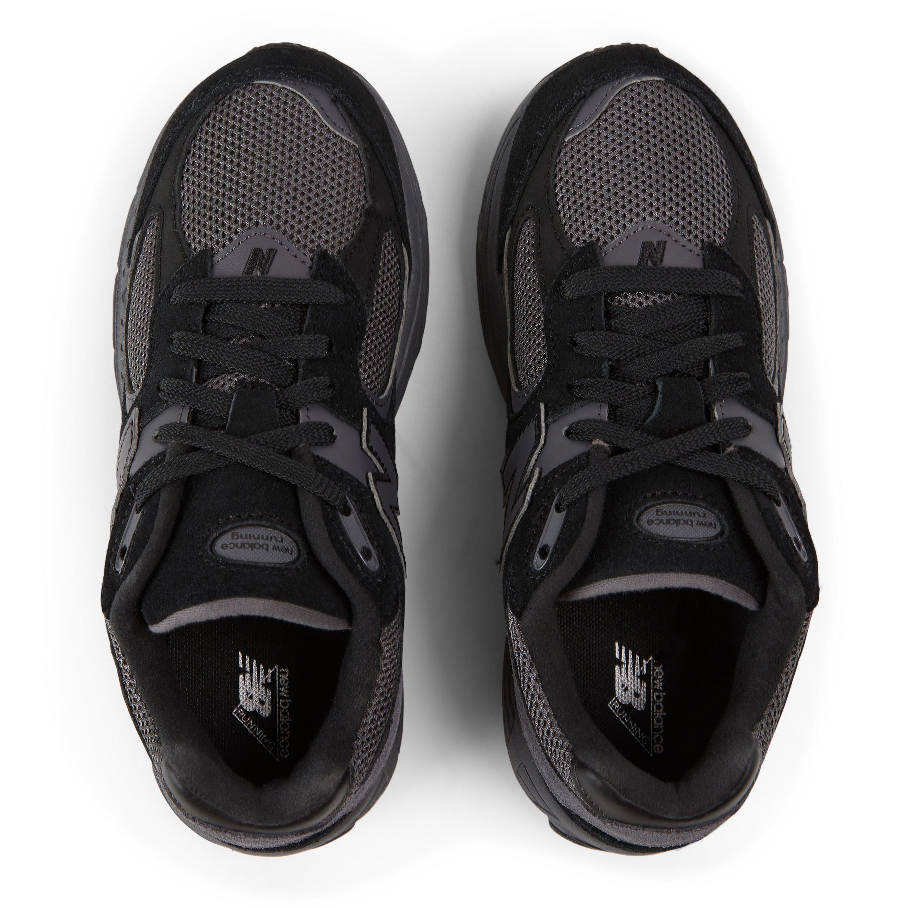 Black - New Balance - Kids' 2002 Lace-Up Low-Top Trainers - 4