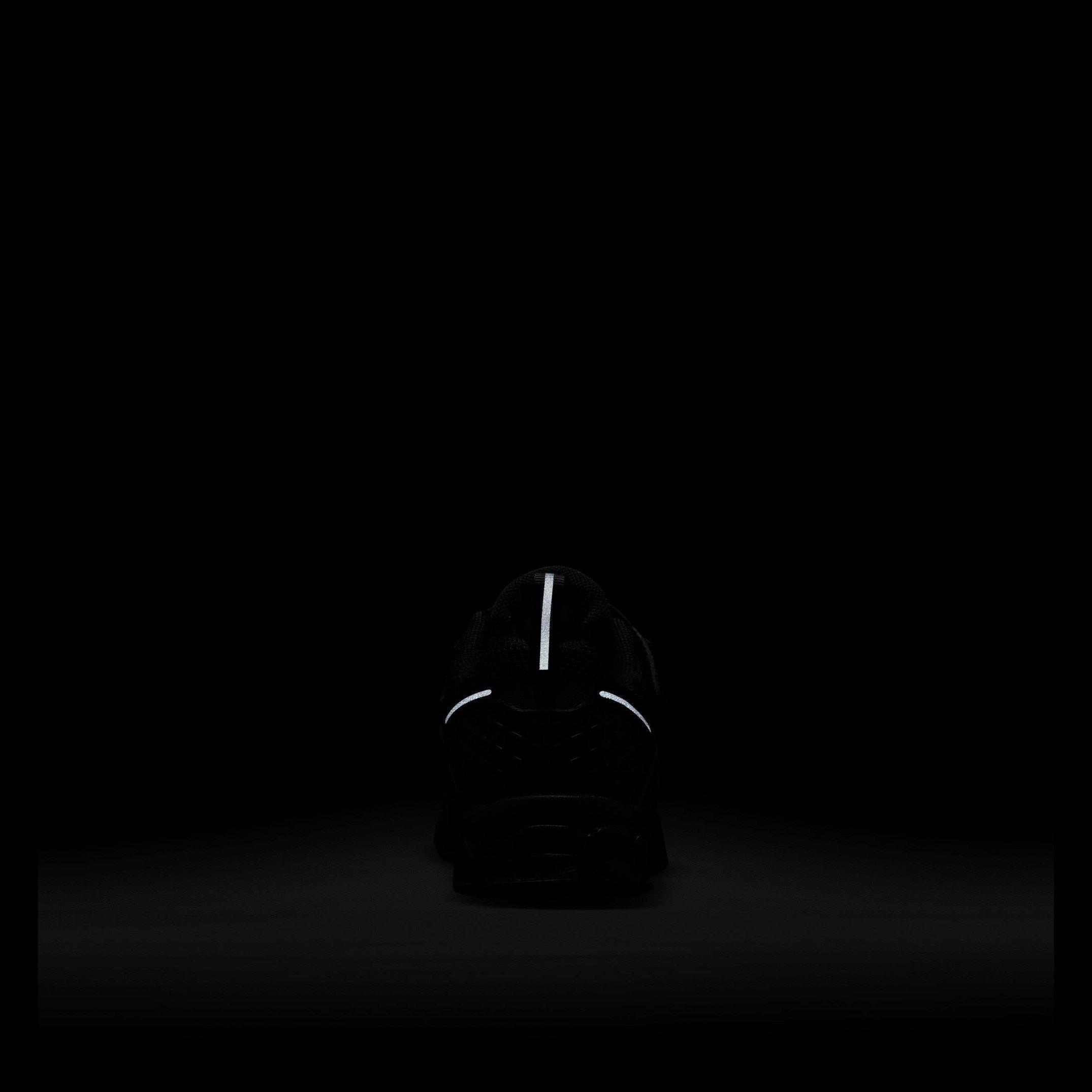 Black - Nike - Nike Vomero 5 Ch64 - 9
