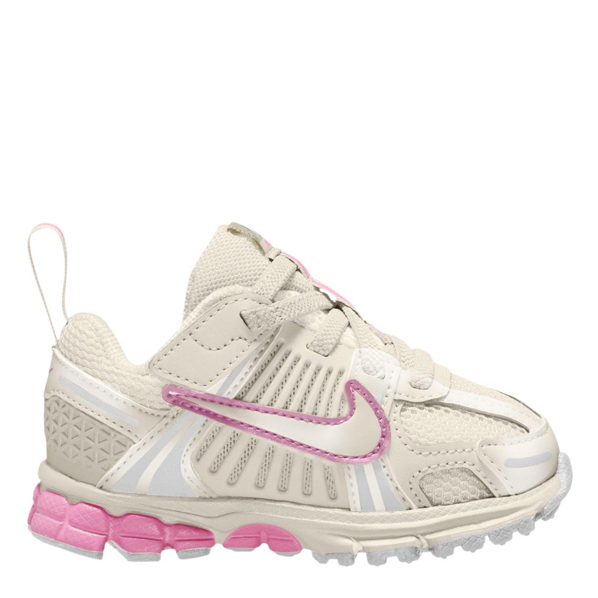 Sail/Pink - Nike - Nike Vomero 5 In64 - 1