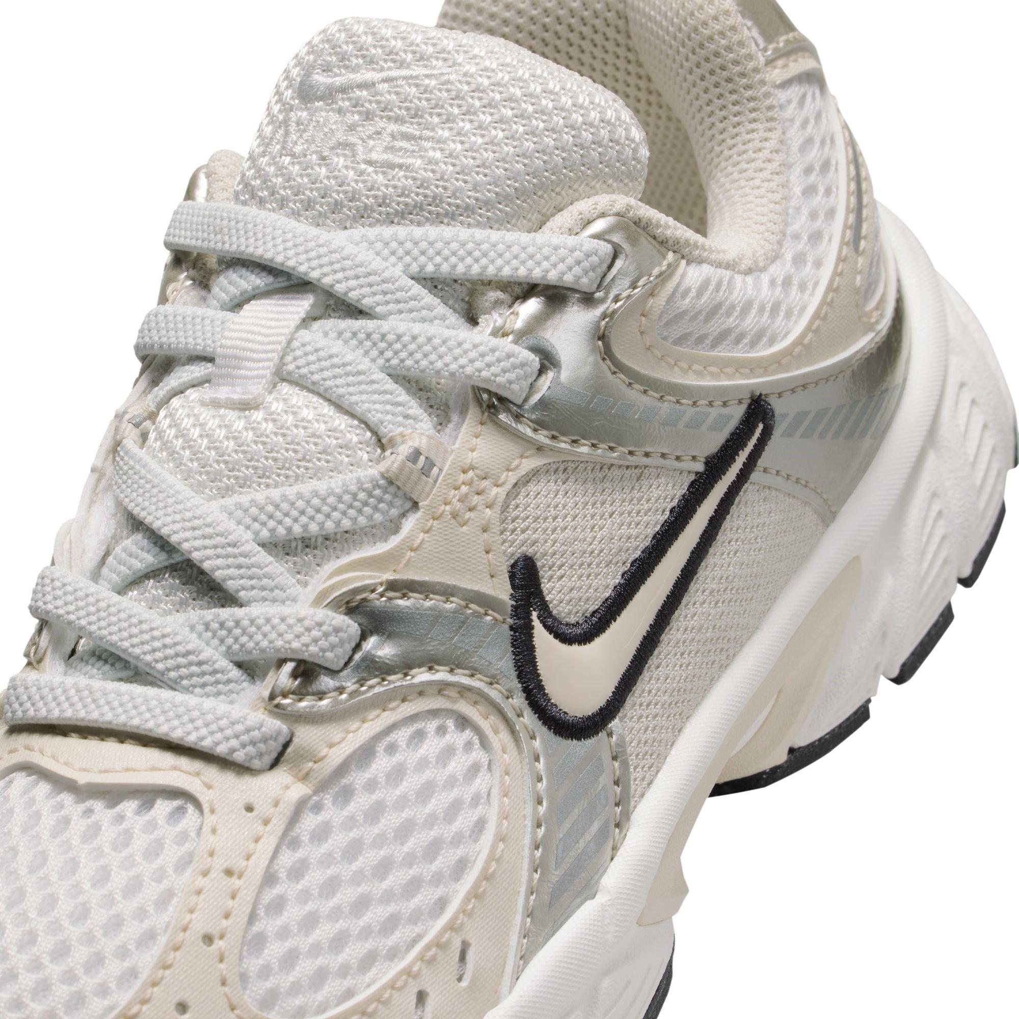 Wht/Sail - Nike - V5 RNR Ch53 - 7