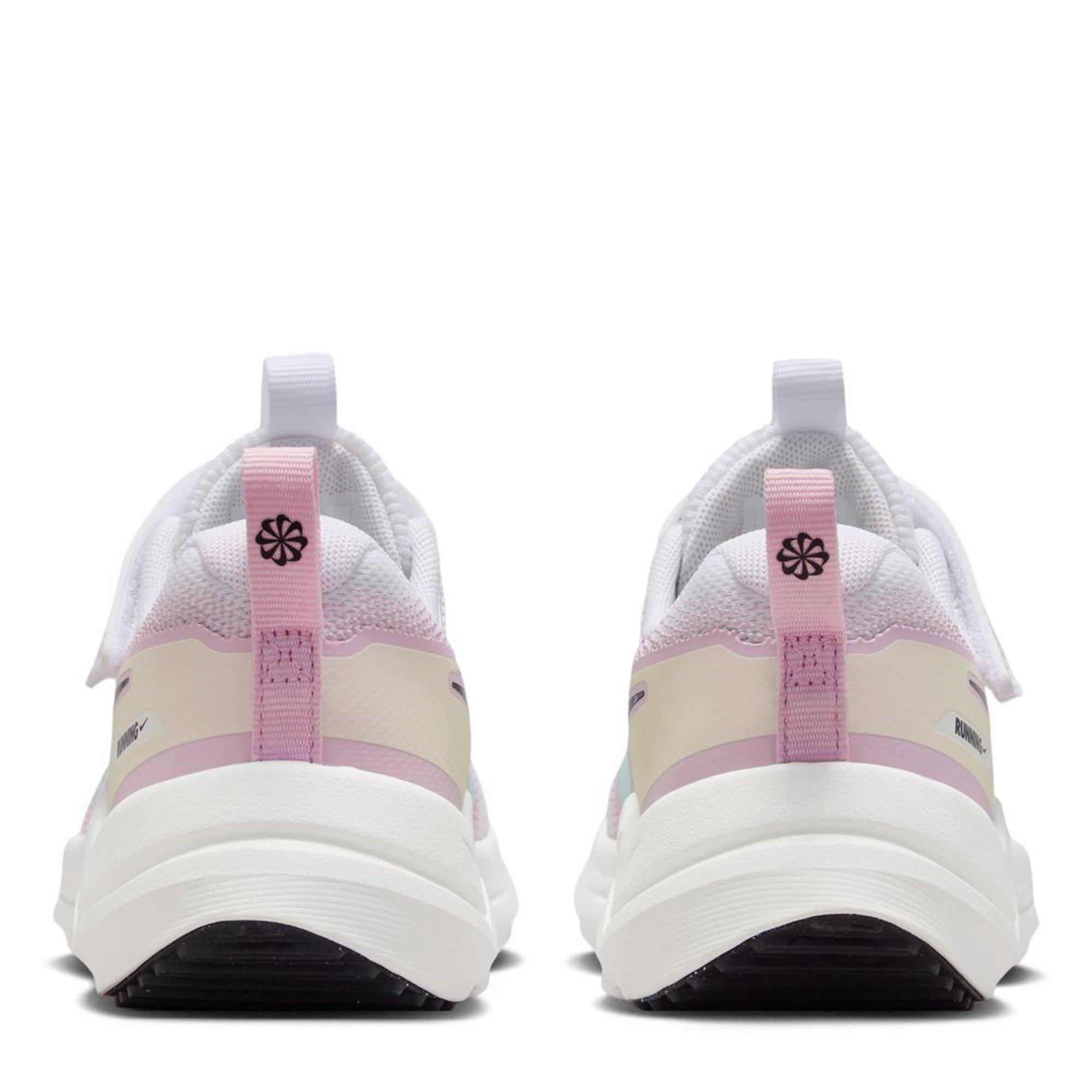 Wht/Blk/Lilac - Nike - Cosmic Runners Childrens - 4