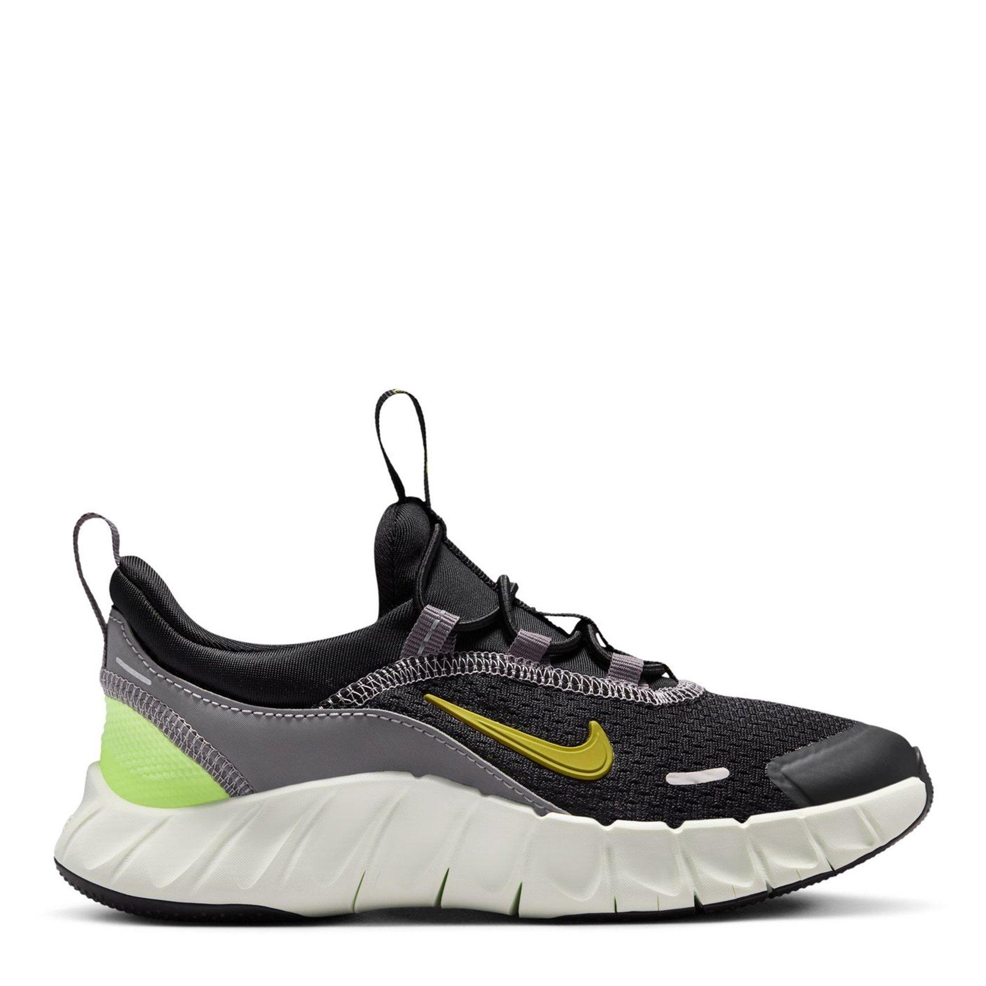 Nike Boys Kids' Trainers - Black/Saffron - C10 (27.5)