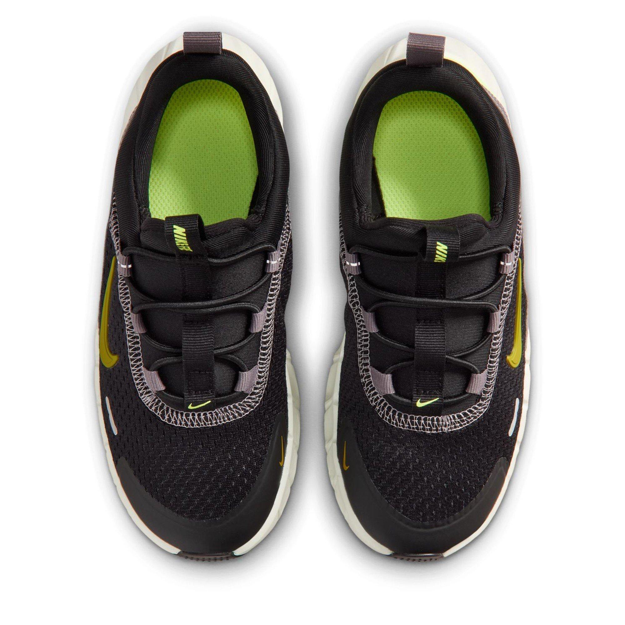 Black/Saffron - Nike - Kids' Trainers - 5