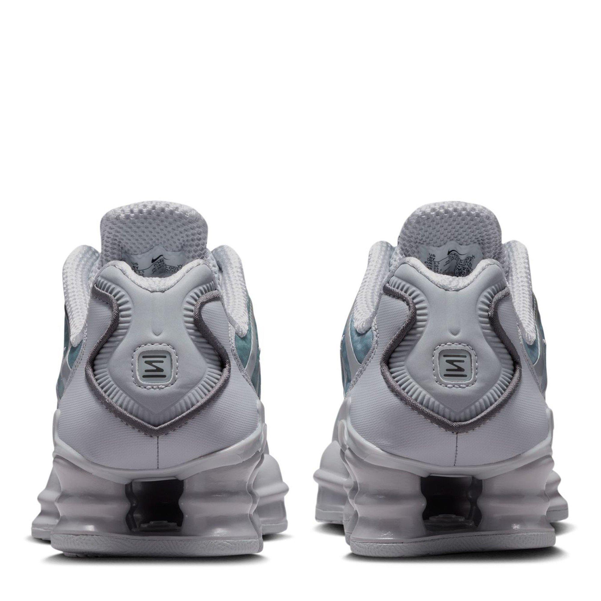 Wolf Grey/Iro - Nike - Unisex Kids' Trainers - 4