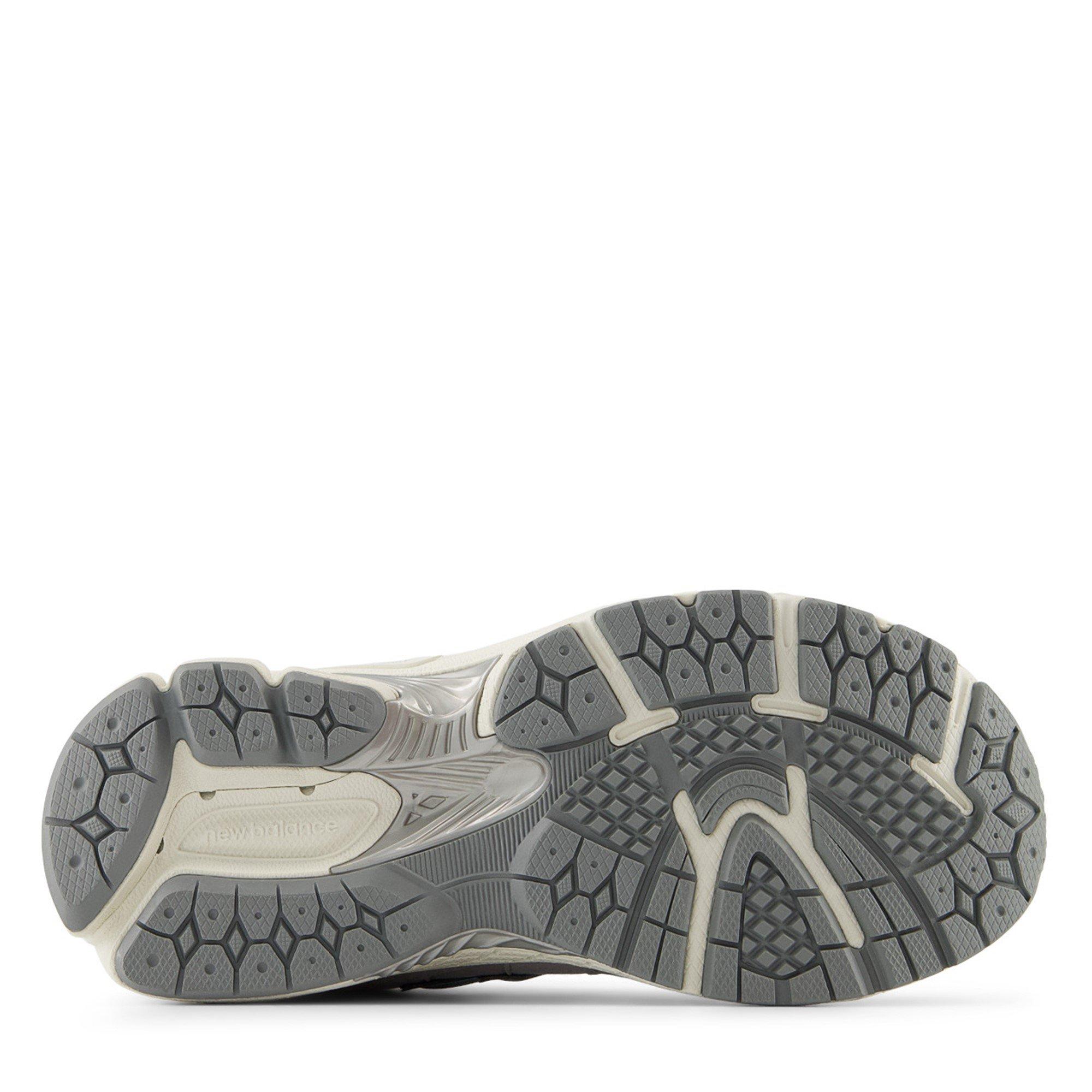 Truffl Salt/Cld - New Balance - NBLS 2002 Ch63 - 3