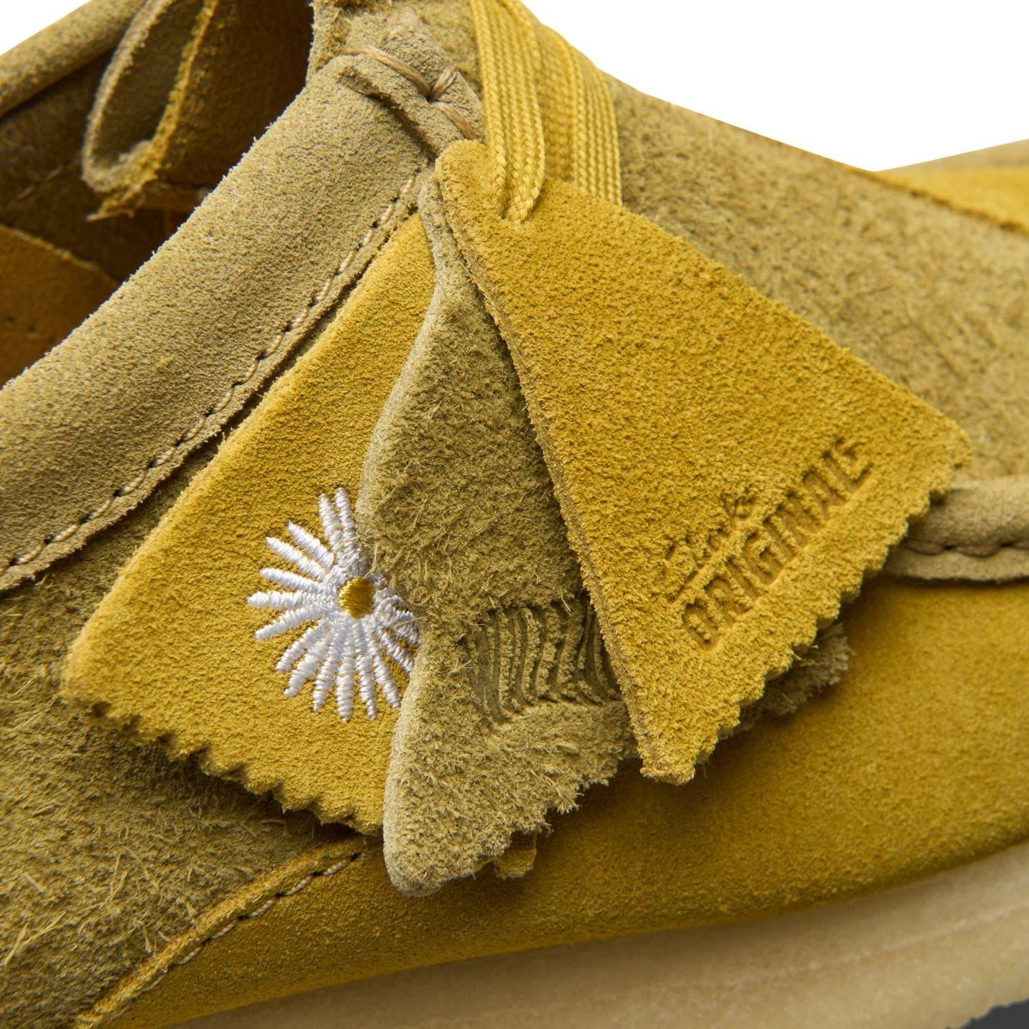 Olive - Clarks Originals - Wallabee Shoes - 8