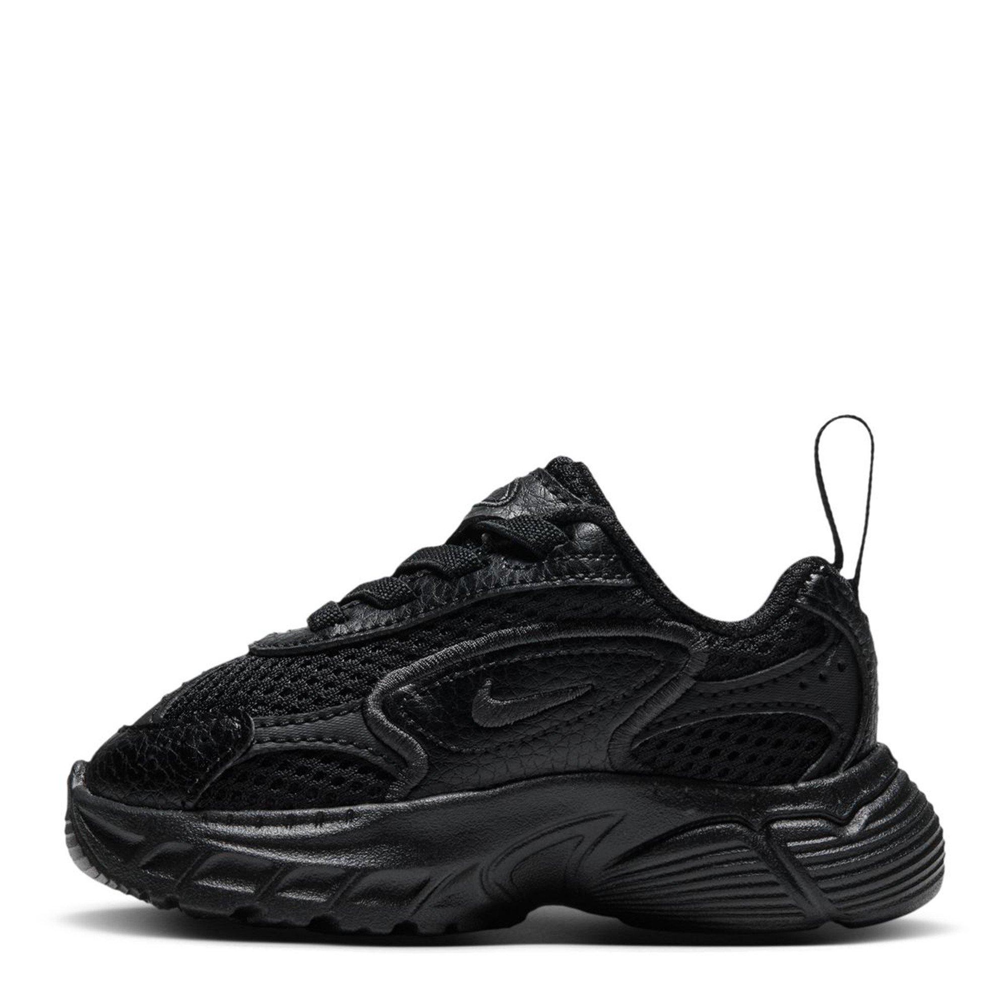 Triple Black - Nike - Nike Stratos In64 - 2