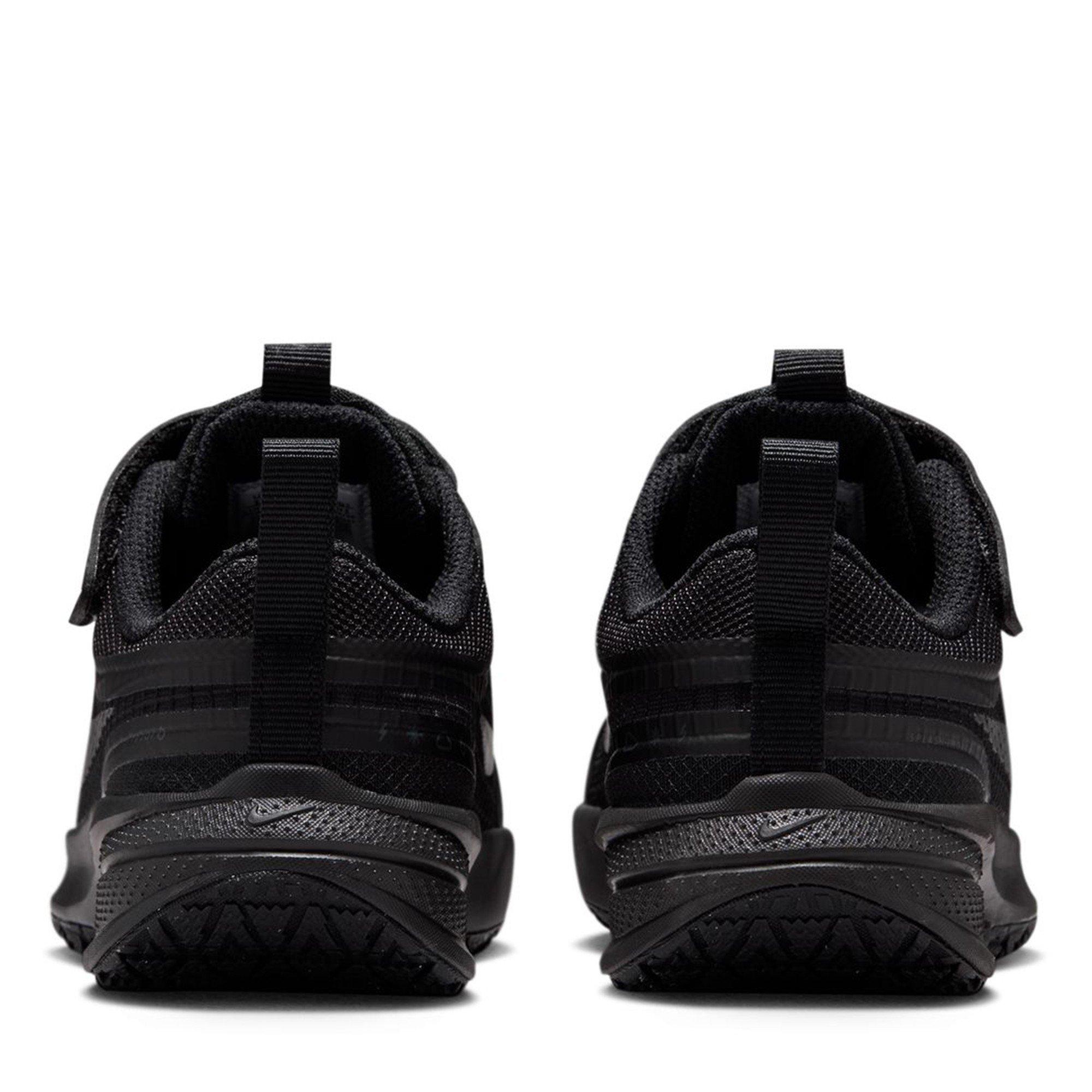 Triple Black - Nike - Nike Star Run Utilit Ch64 - 4