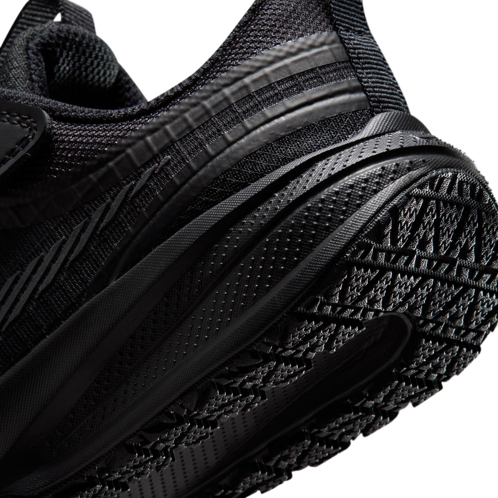 Triple Black - Nike - Nike Star Run Utilit Ch64 - 8