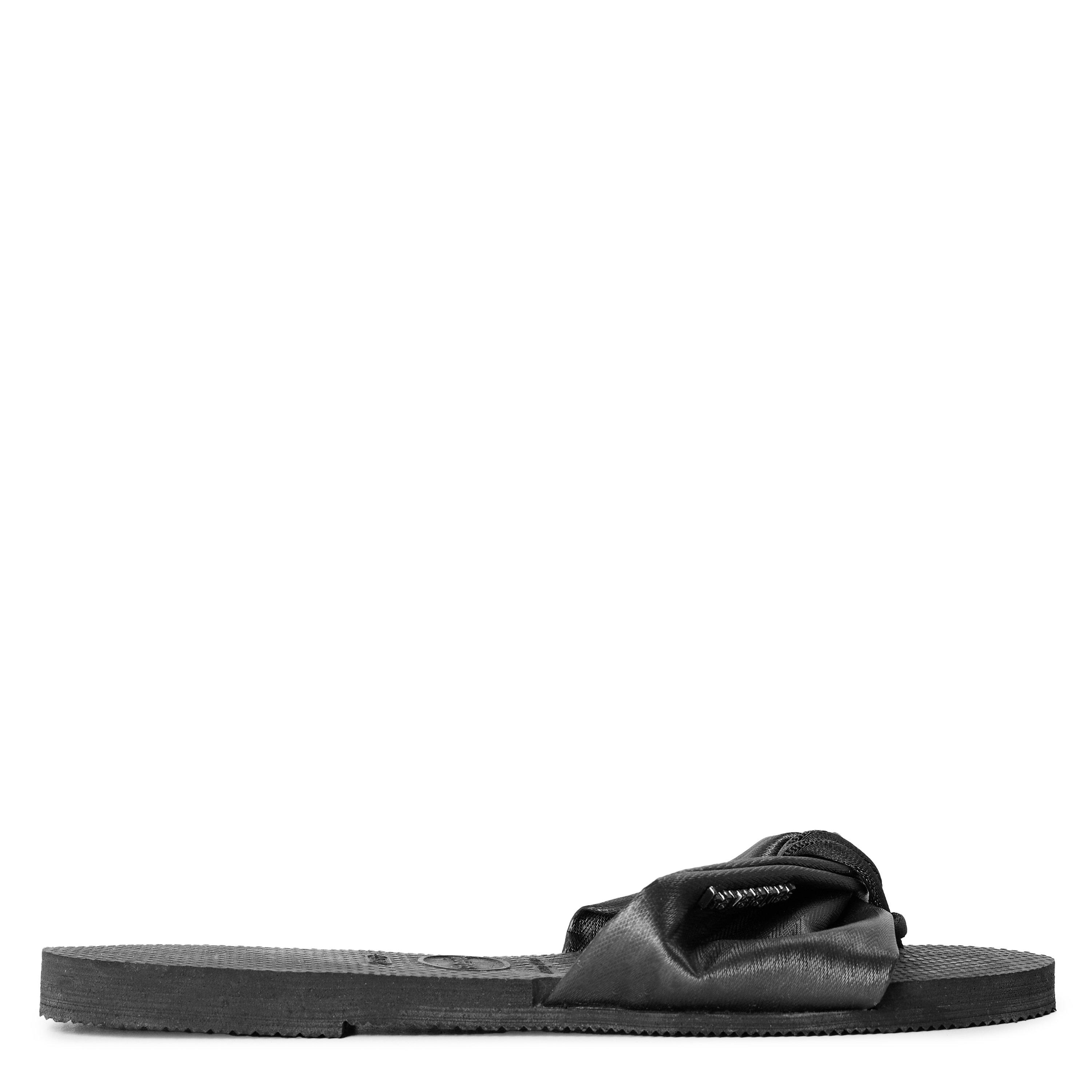 Black - Havaianas - Unisex Kids Hav. You St Tropez Classic Black Flip Flops - 1